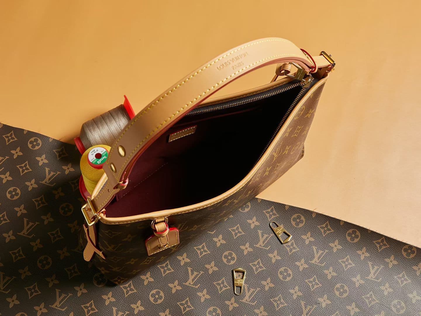 Louis Vuitton Wallet M28101