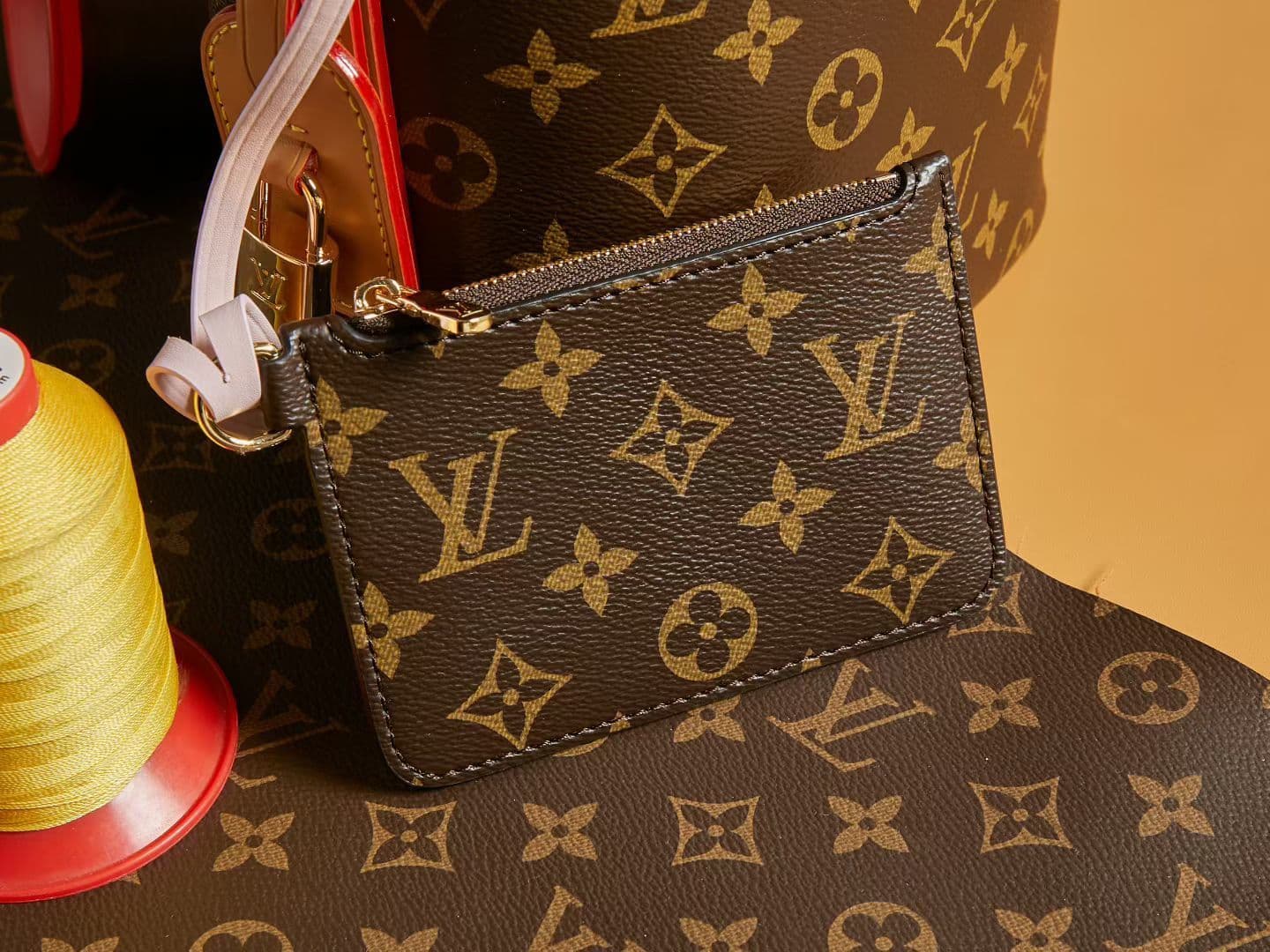 Louis Vuitton Cream Crossbody Bag M26642