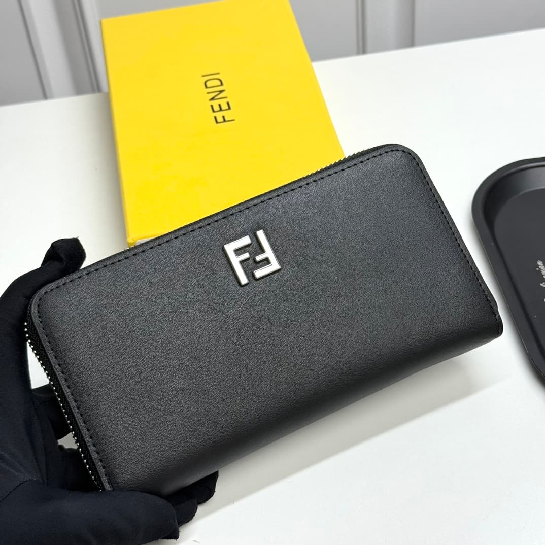 Fendi Black Product