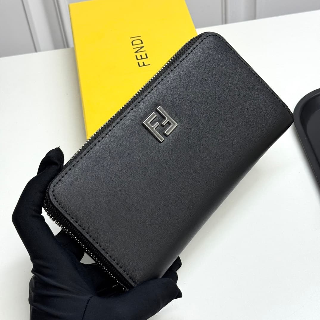 Fendi Black Product