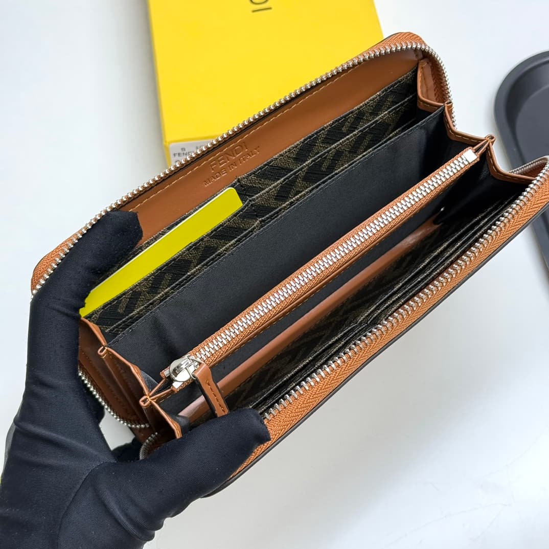 Fendi Black Product