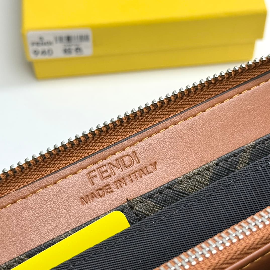 Fendi Black Product