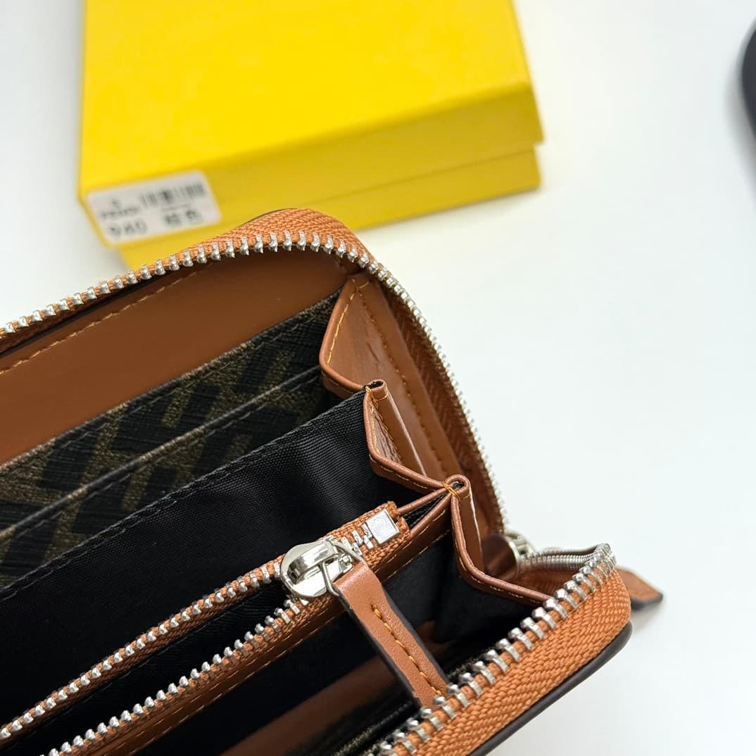 Fendi Black Product