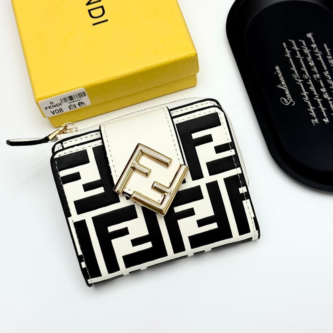 Fendi Black Wallet V08
