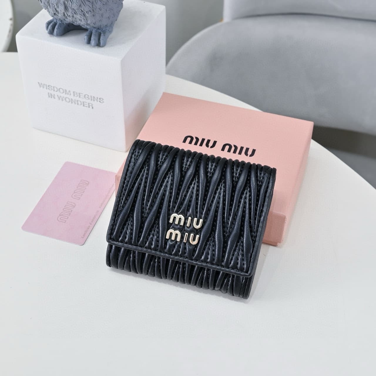 miumiu钱包 Silver Product