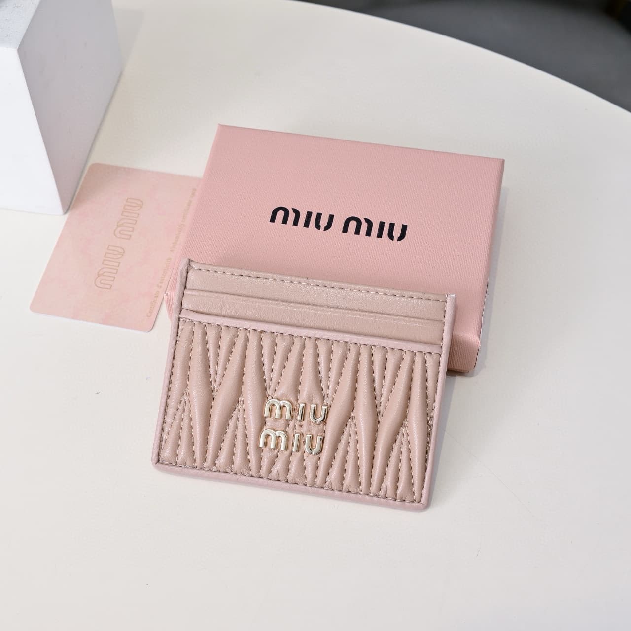 miumiu钱包 Wallet