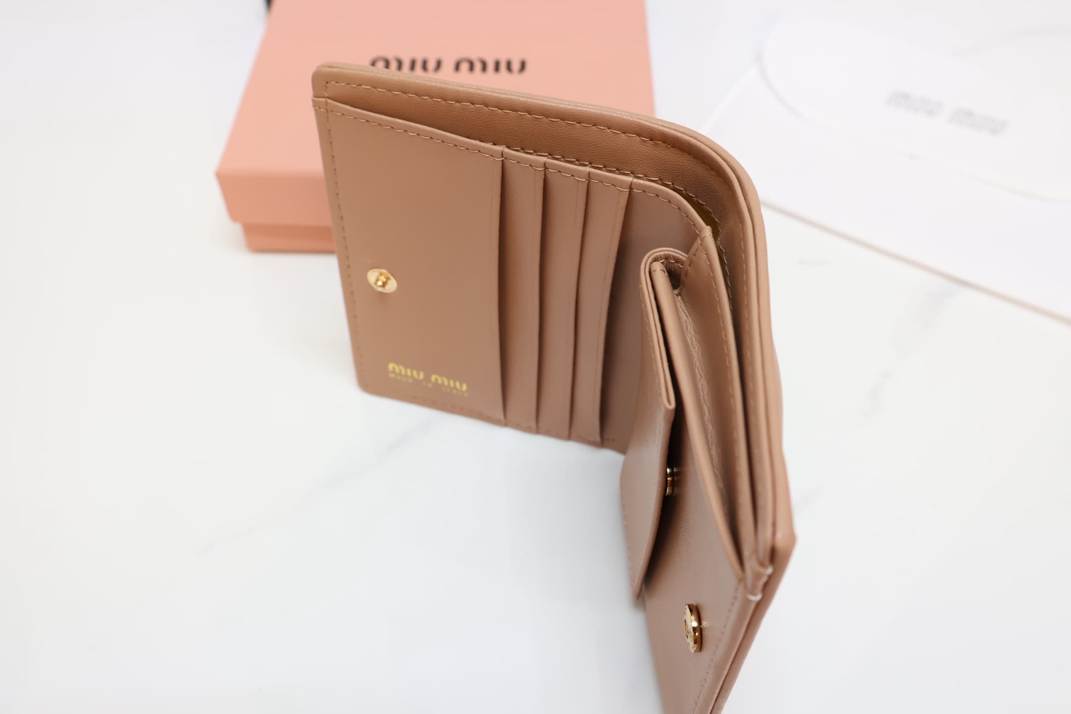 miumiu钱包 Wallet