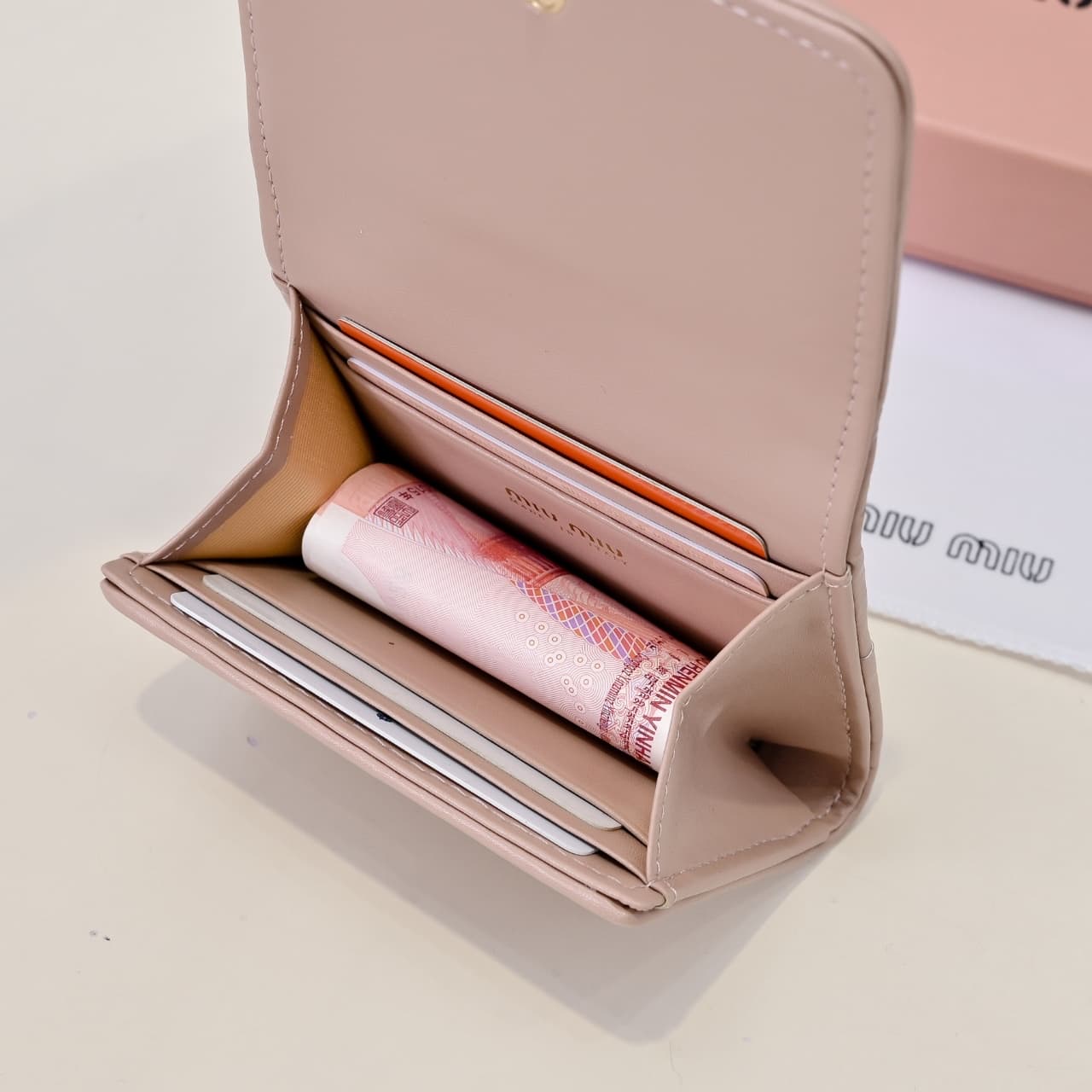 miumiu钱包 Bag