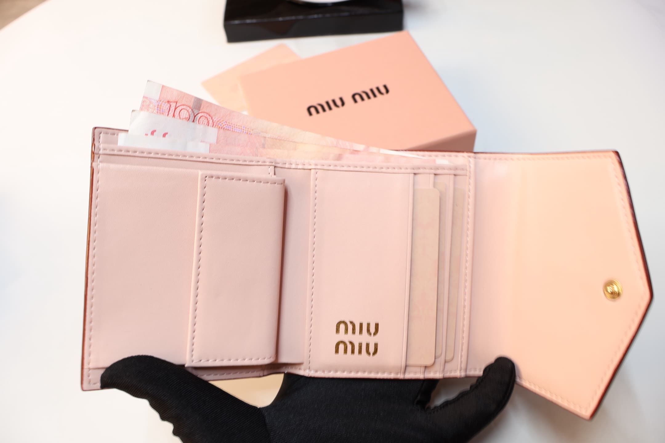 miumiu钱包 Wallet
