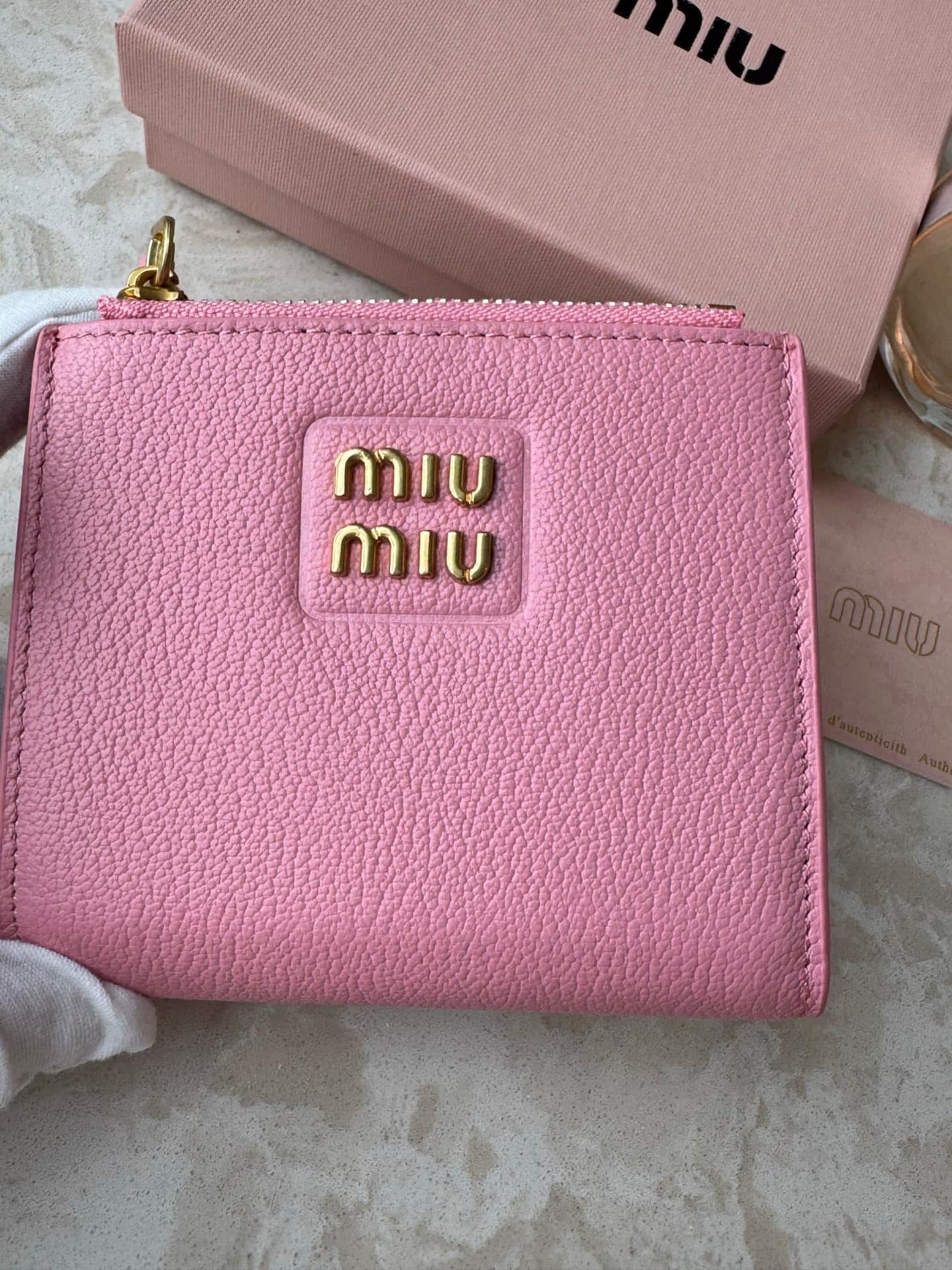 miumiu钱包 Black Product miu2520
