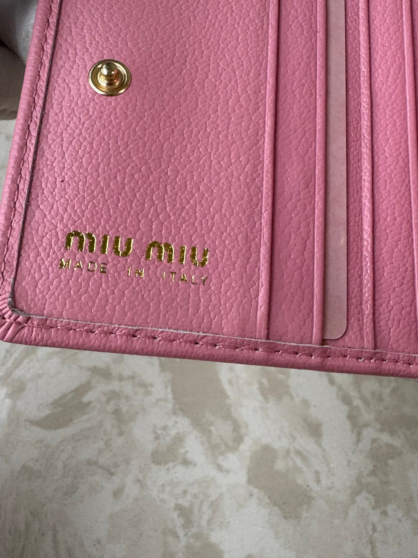 miumiu钱包 Black Product miu2523