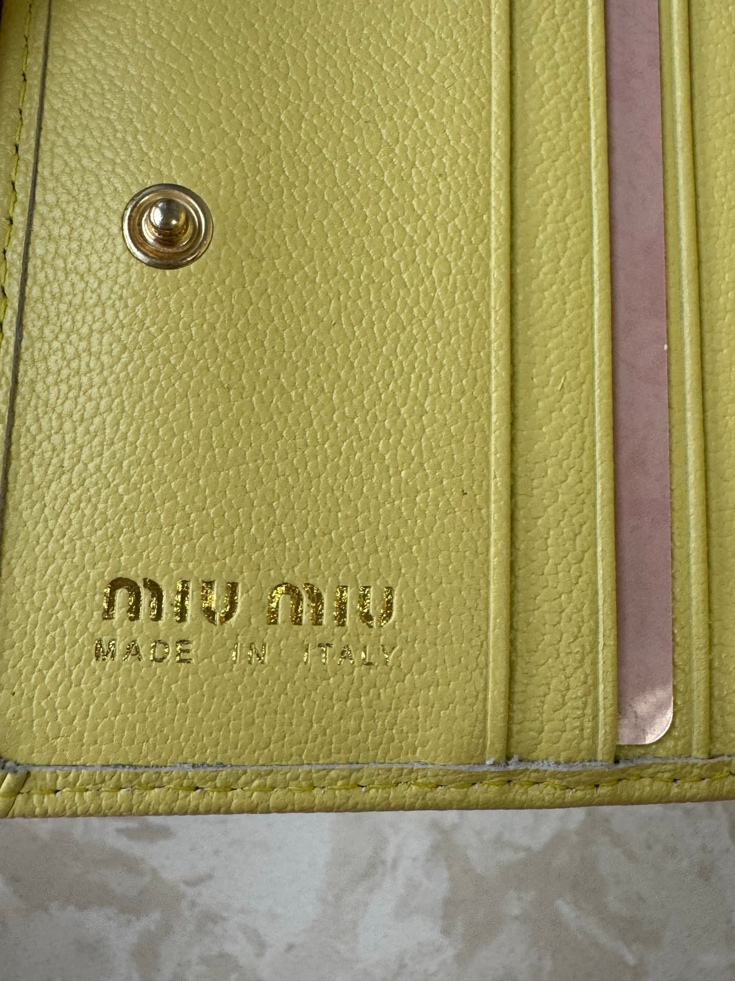 miumiu钱包 Black Product miu2523