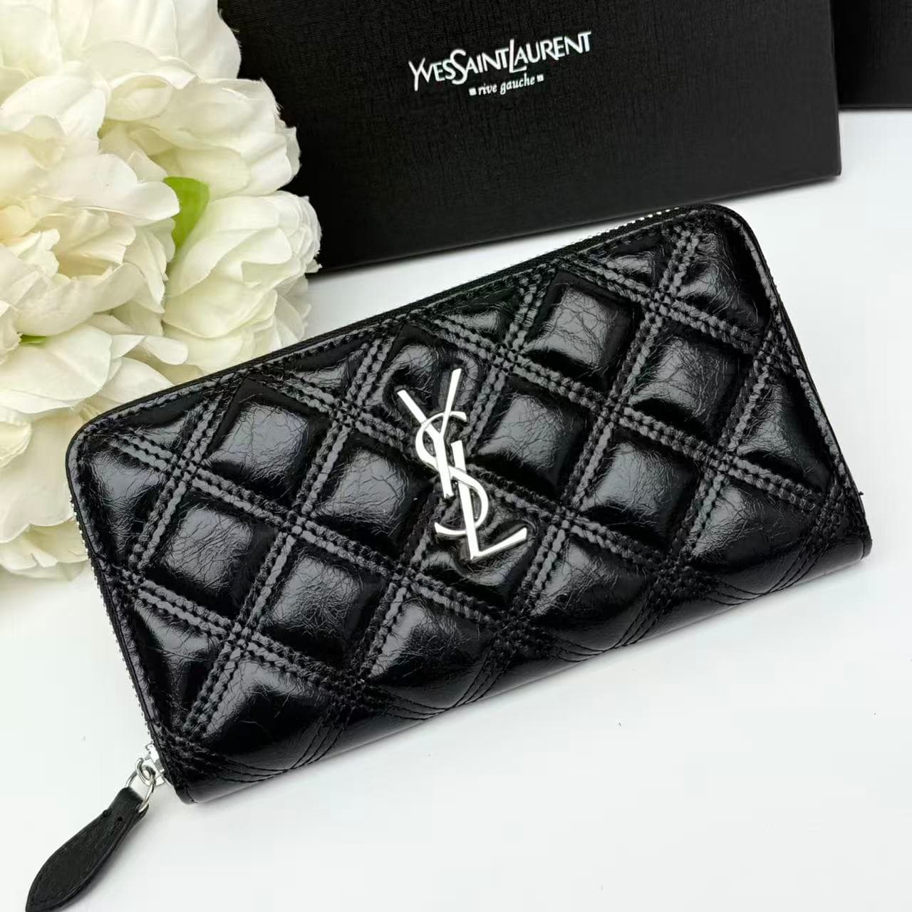 Saint Laurent Gold Wallet 0661