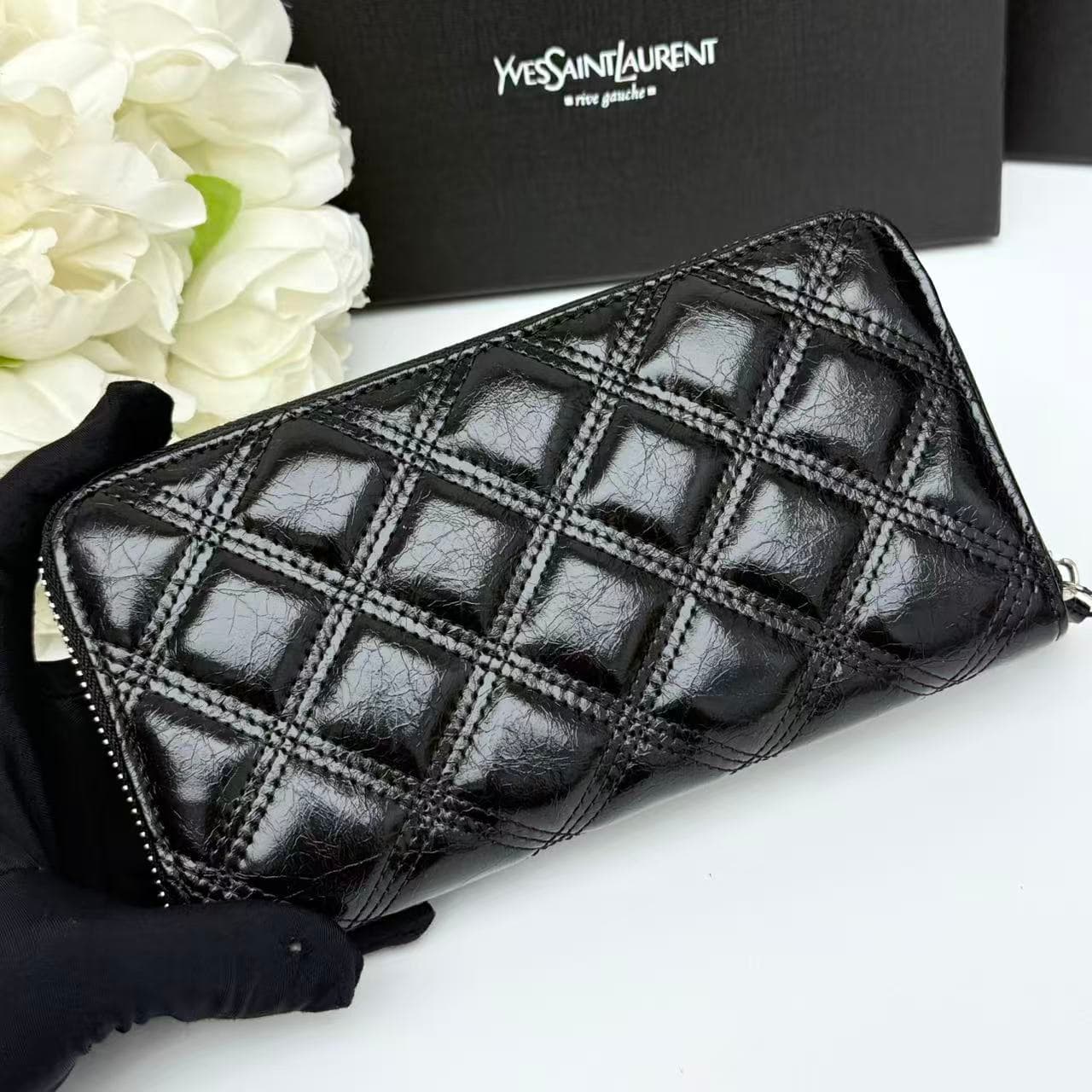 Saint Laurent Wallet 0661