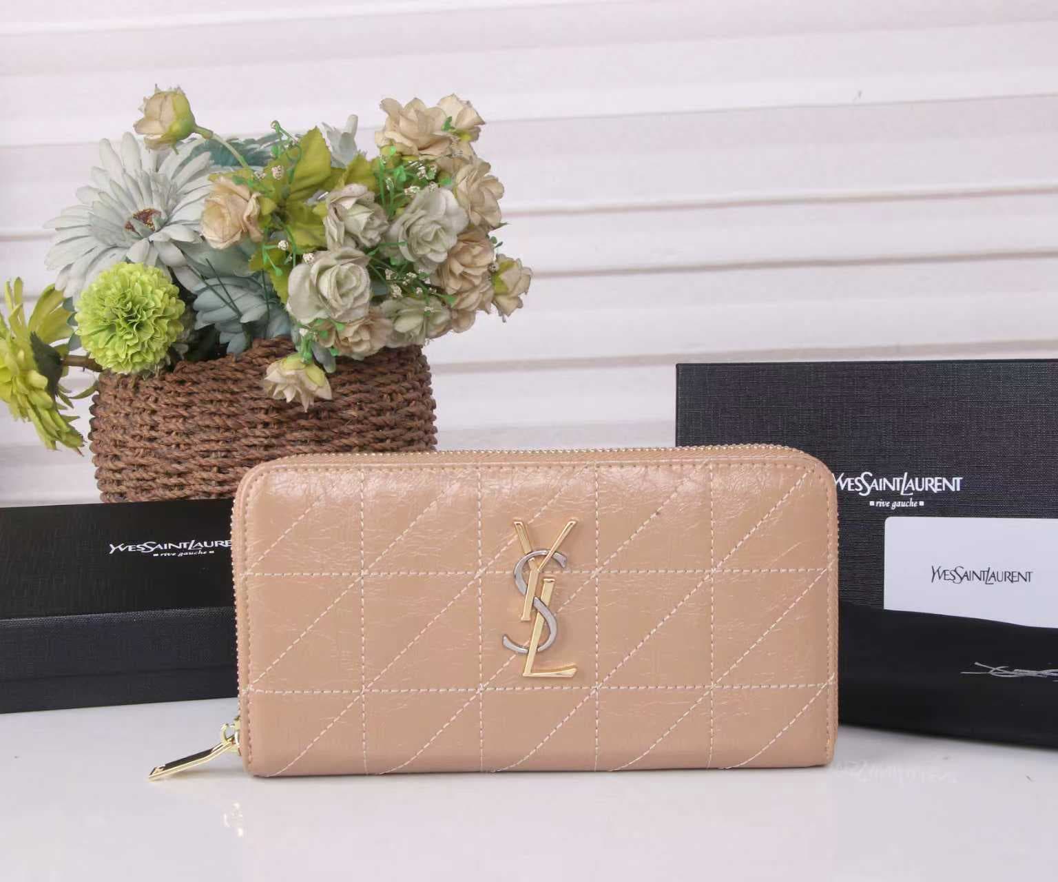Saint Laurent Gold Wallet 202612