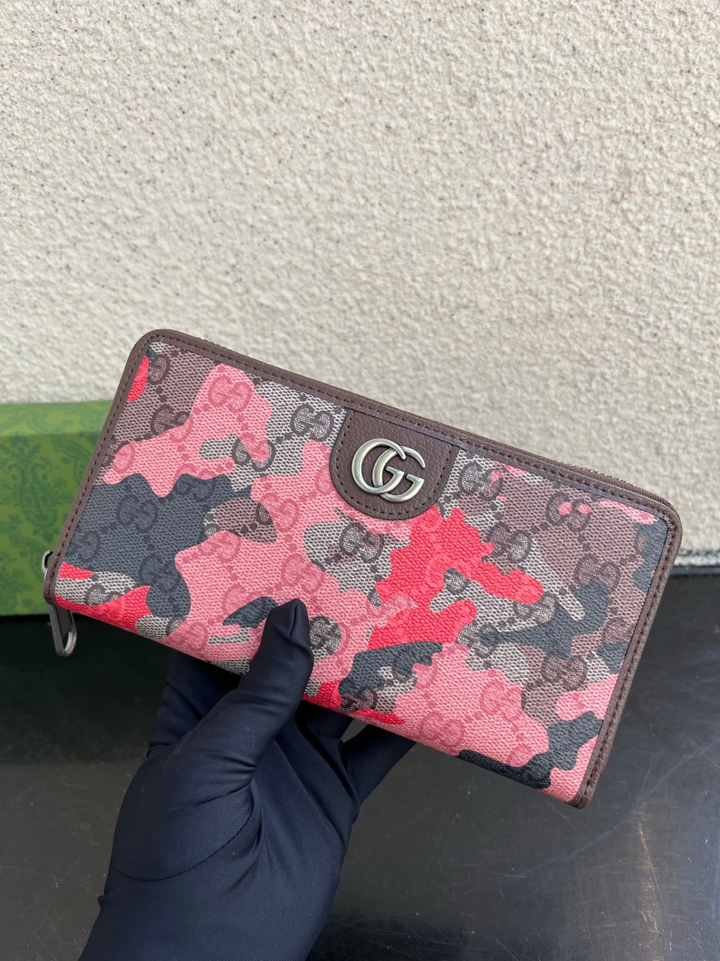 Gucci Blue Wallet 834694