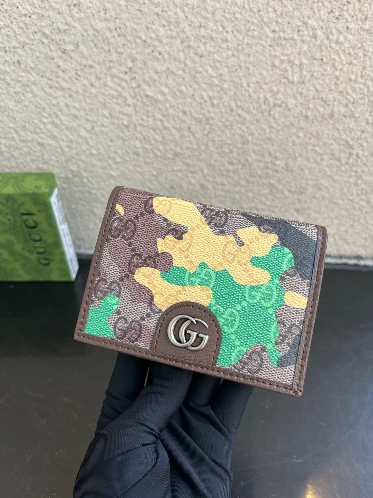 Gucci Blue Wallet 838487