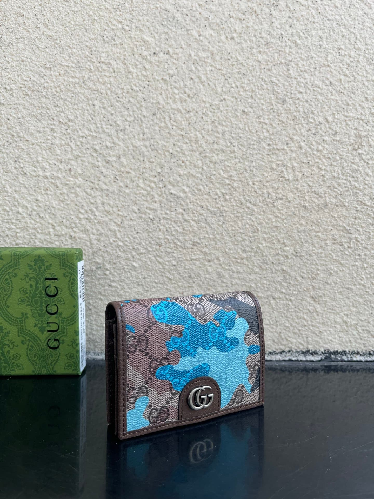 Gucci Blue Wallet 838487