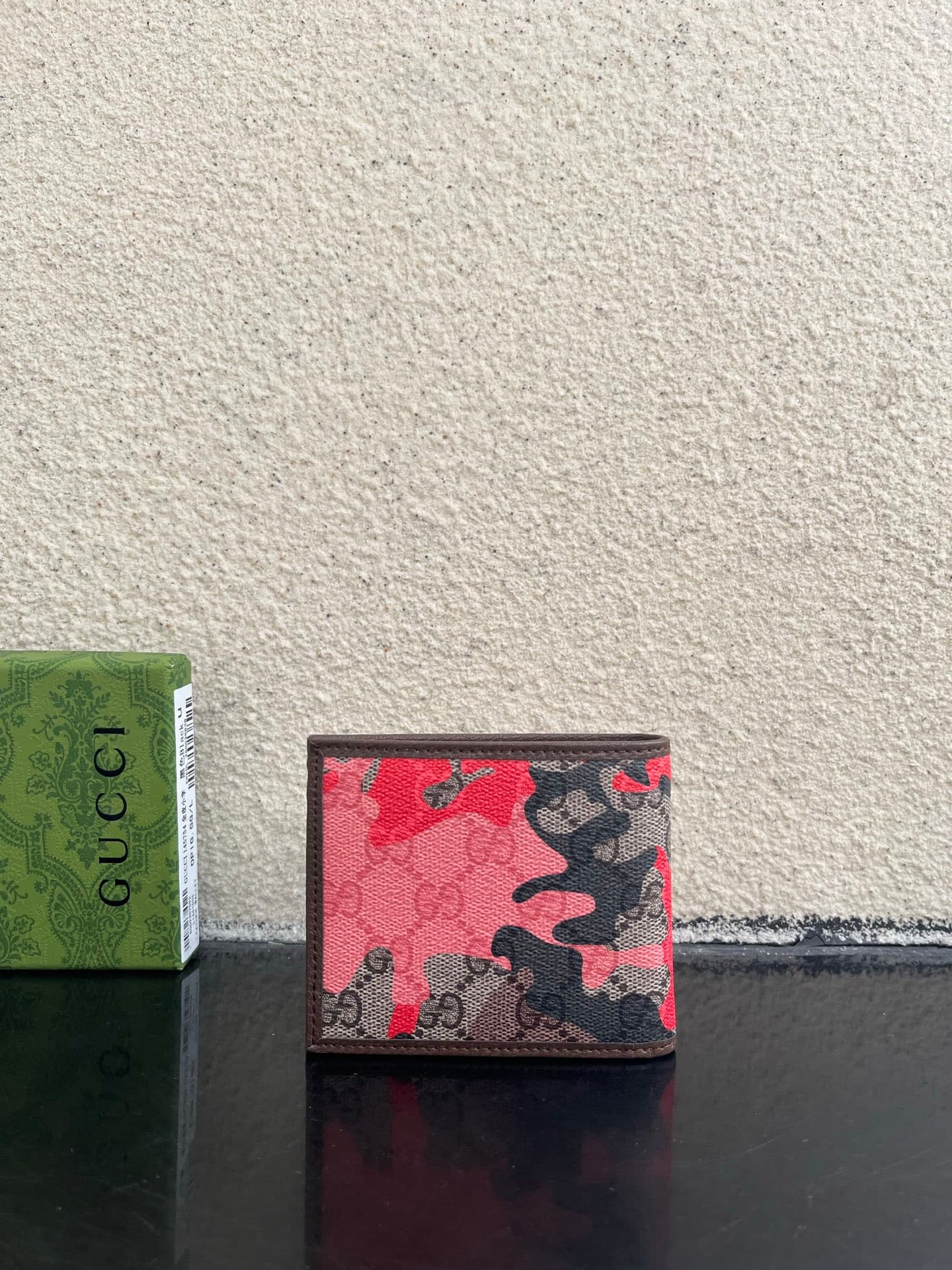 Gucci Blue Wallet 834271