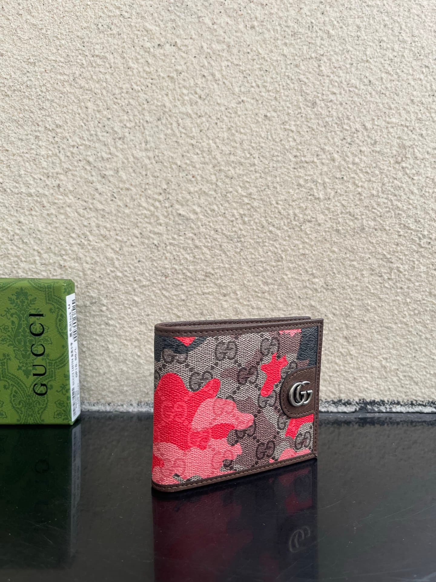 Gucci Blue Wallet 834271