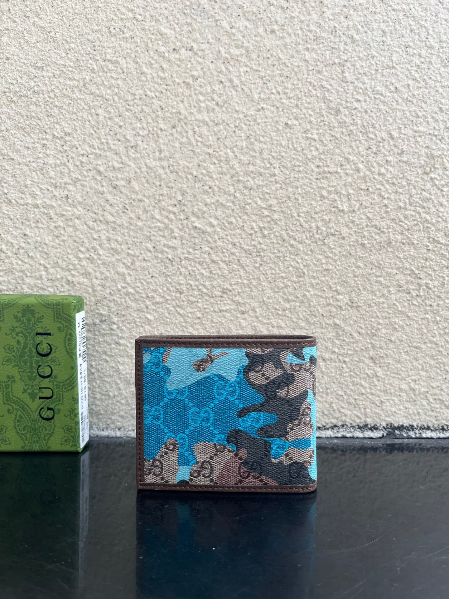 Gucci Blue Wallet 834271