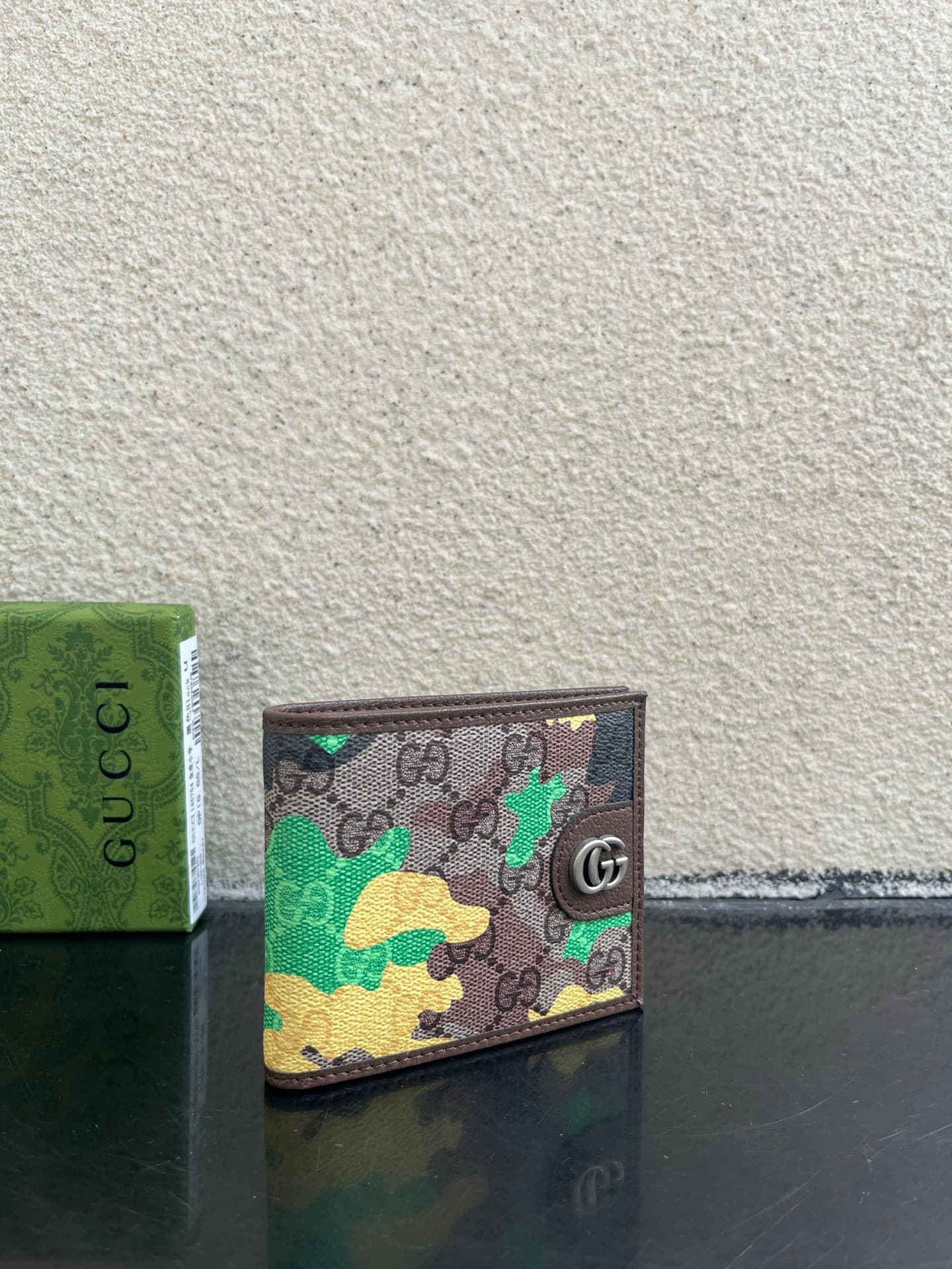Gucci Blue Wallet 834271