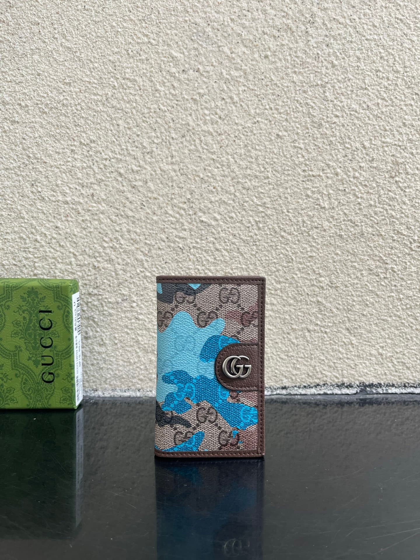 Gucci Blue Wallet 834691