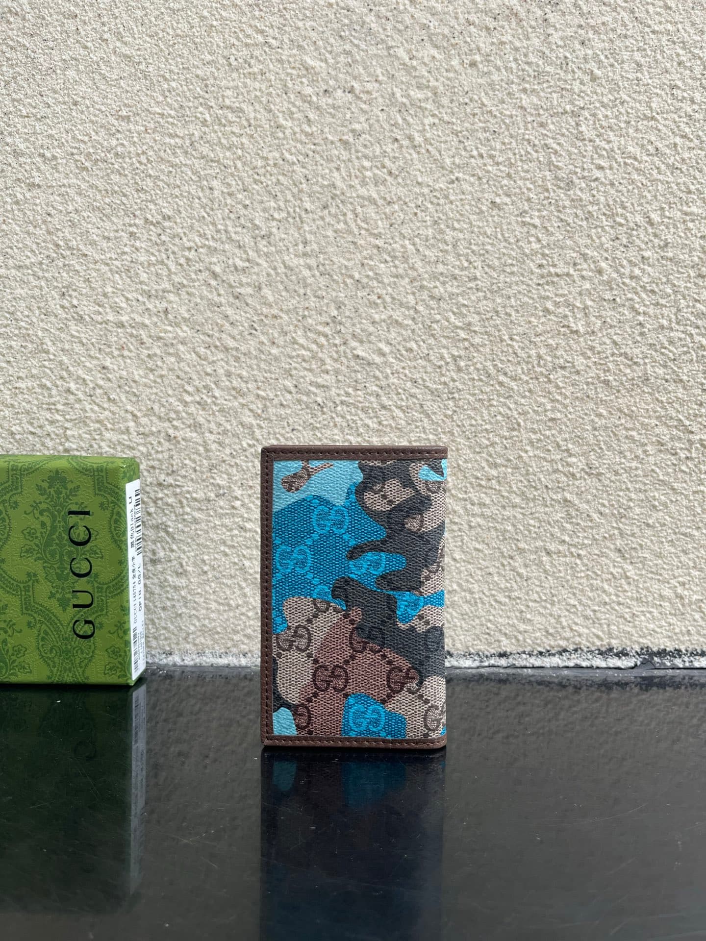 Gucci Blue Wallet 834691