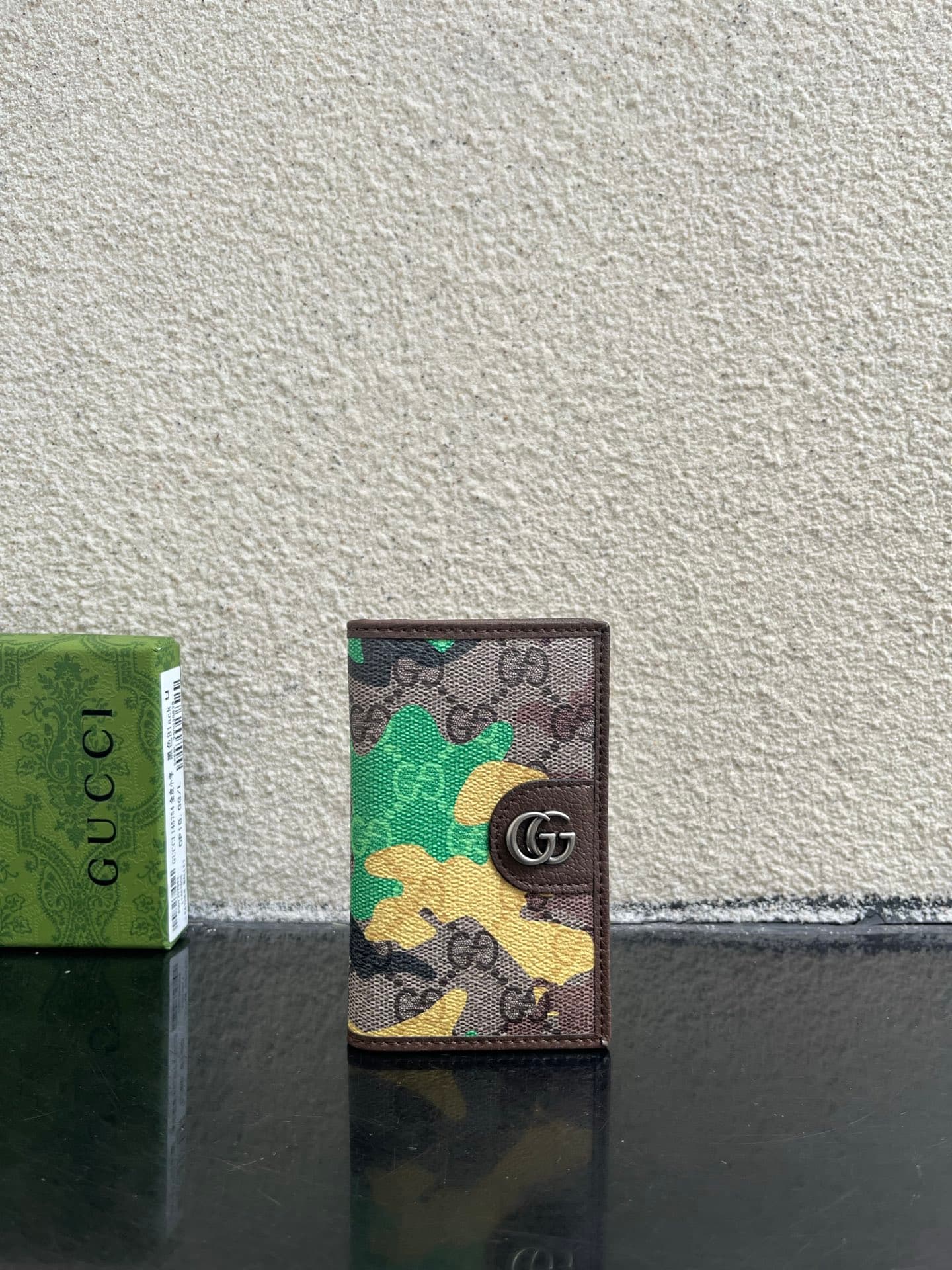 Gucci Blue Wallet 834691