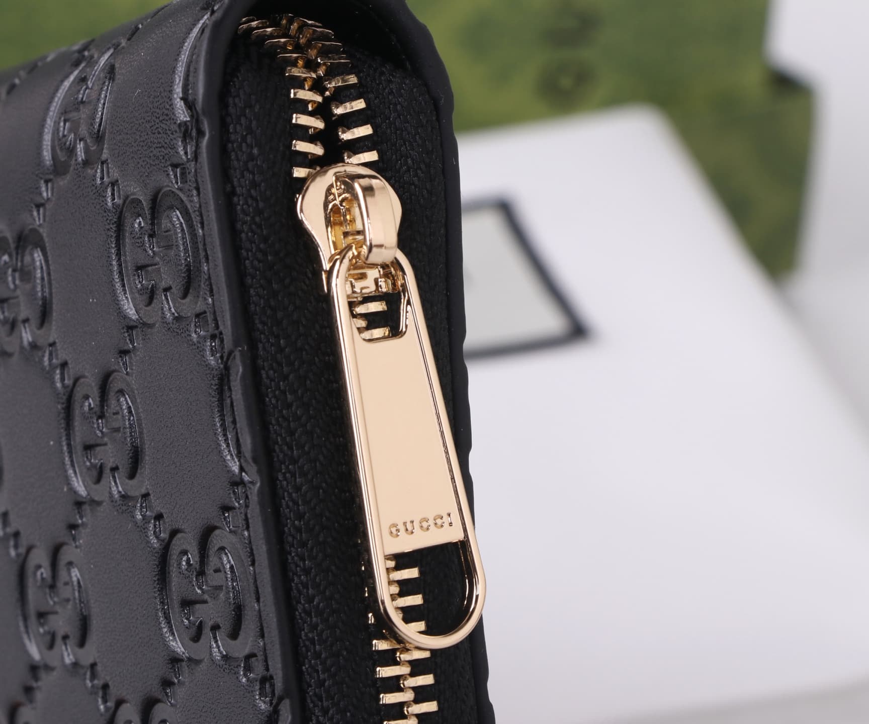 Gucci Black Shoulder Bag SG206