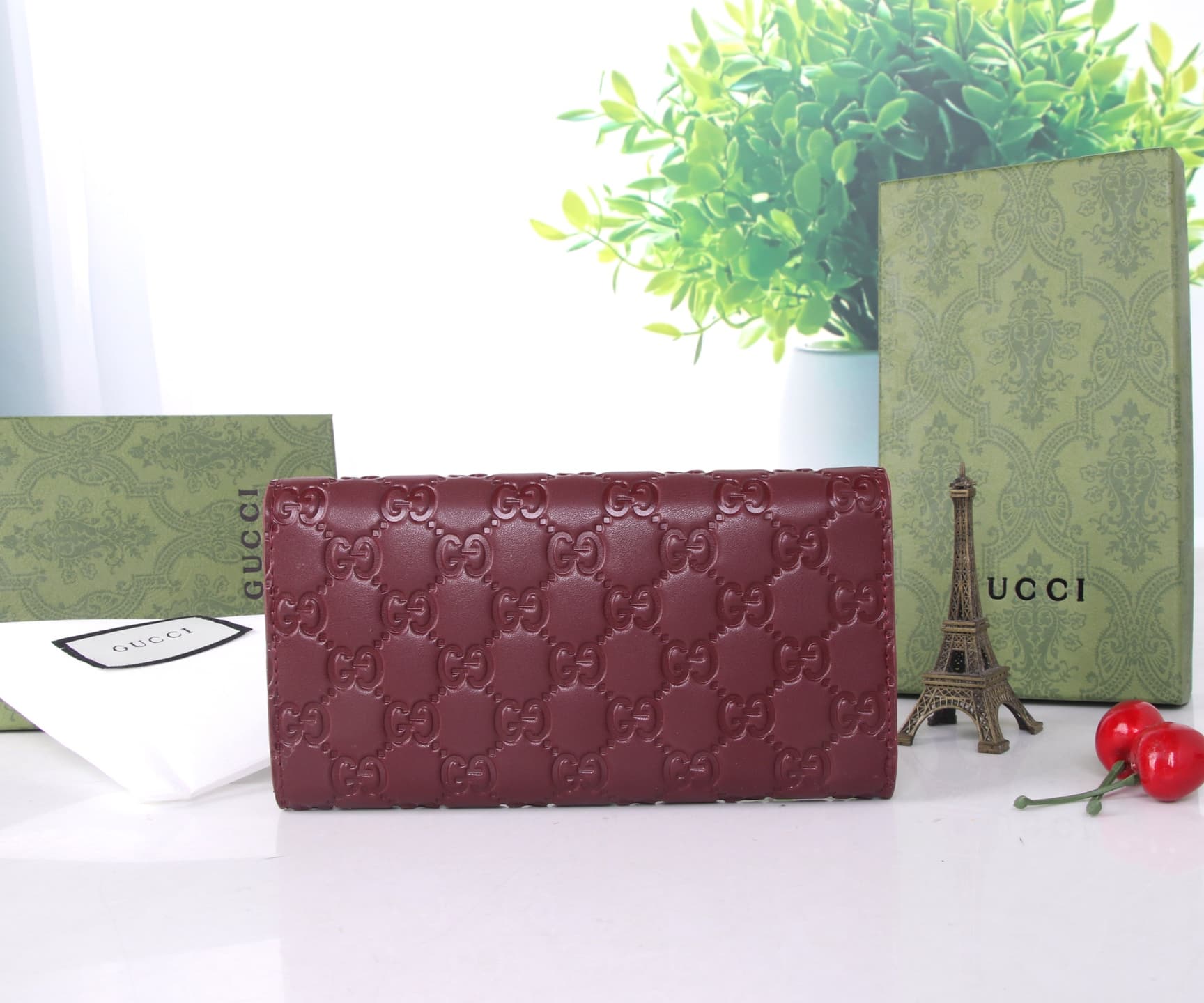 Gucci Black Product SG205