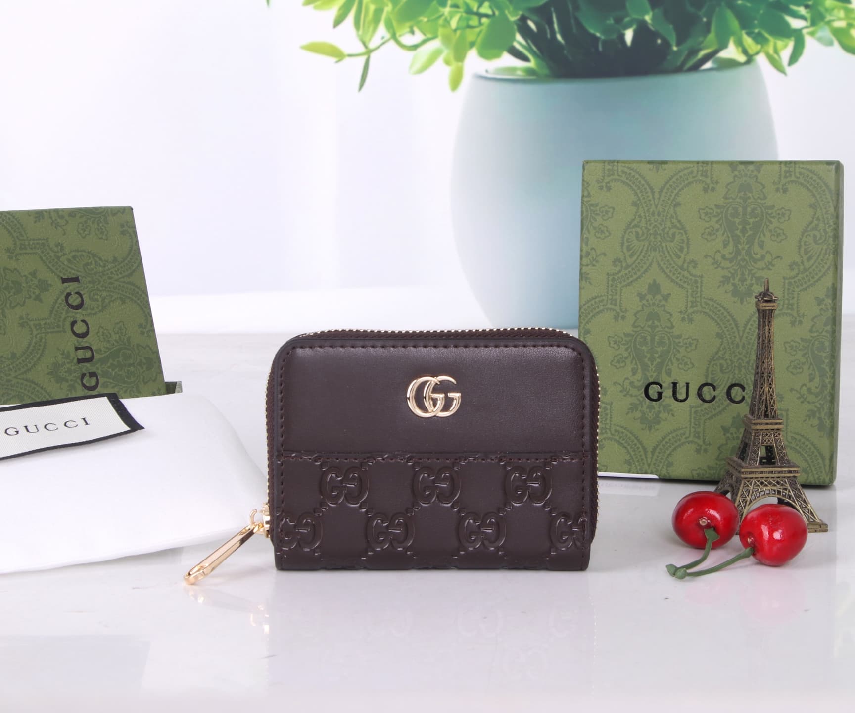Gucci Black Product SG203