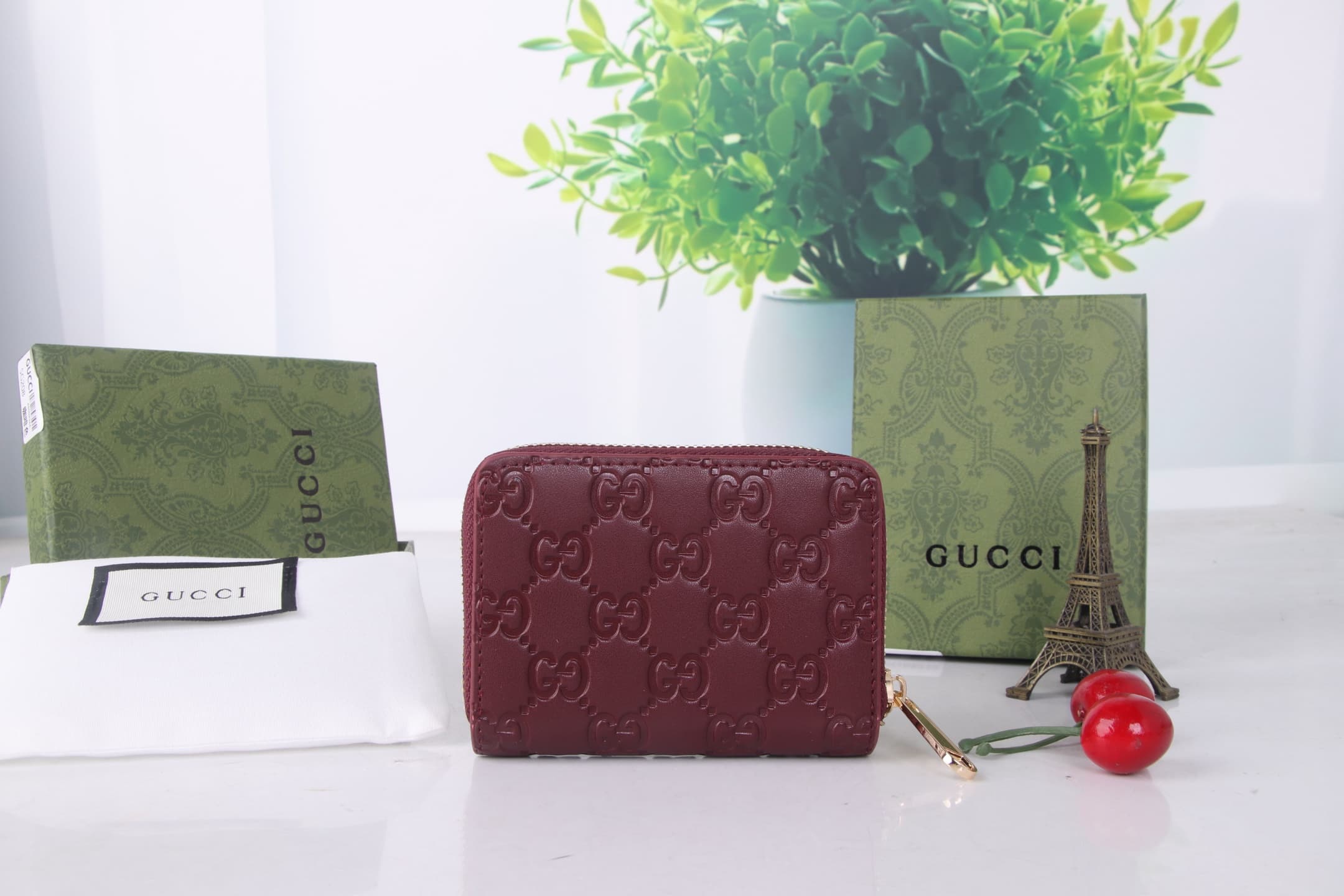 Gucci Black Product SG203