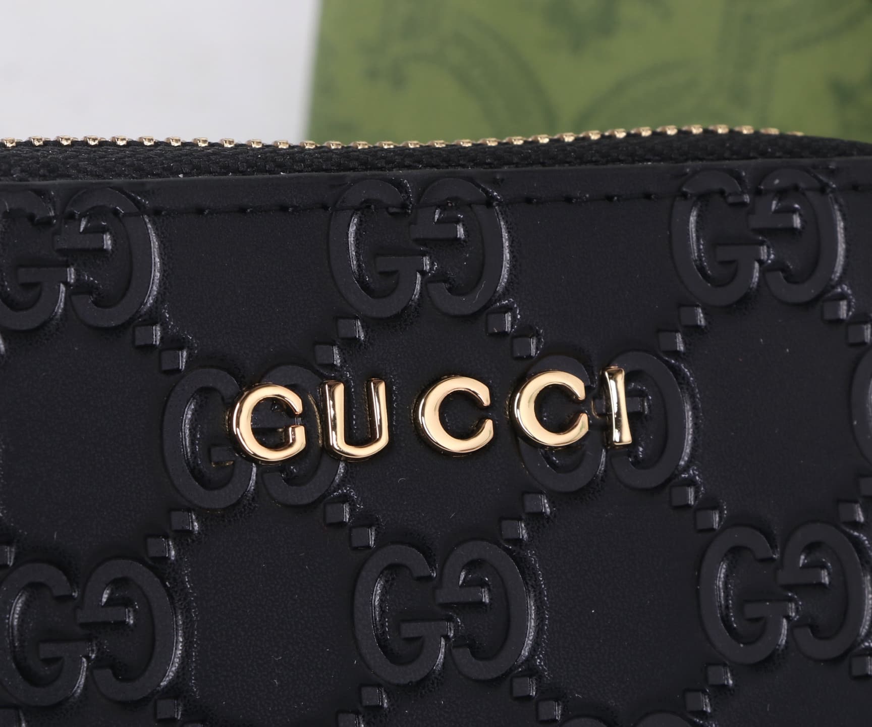 Gucci Black Product SG204