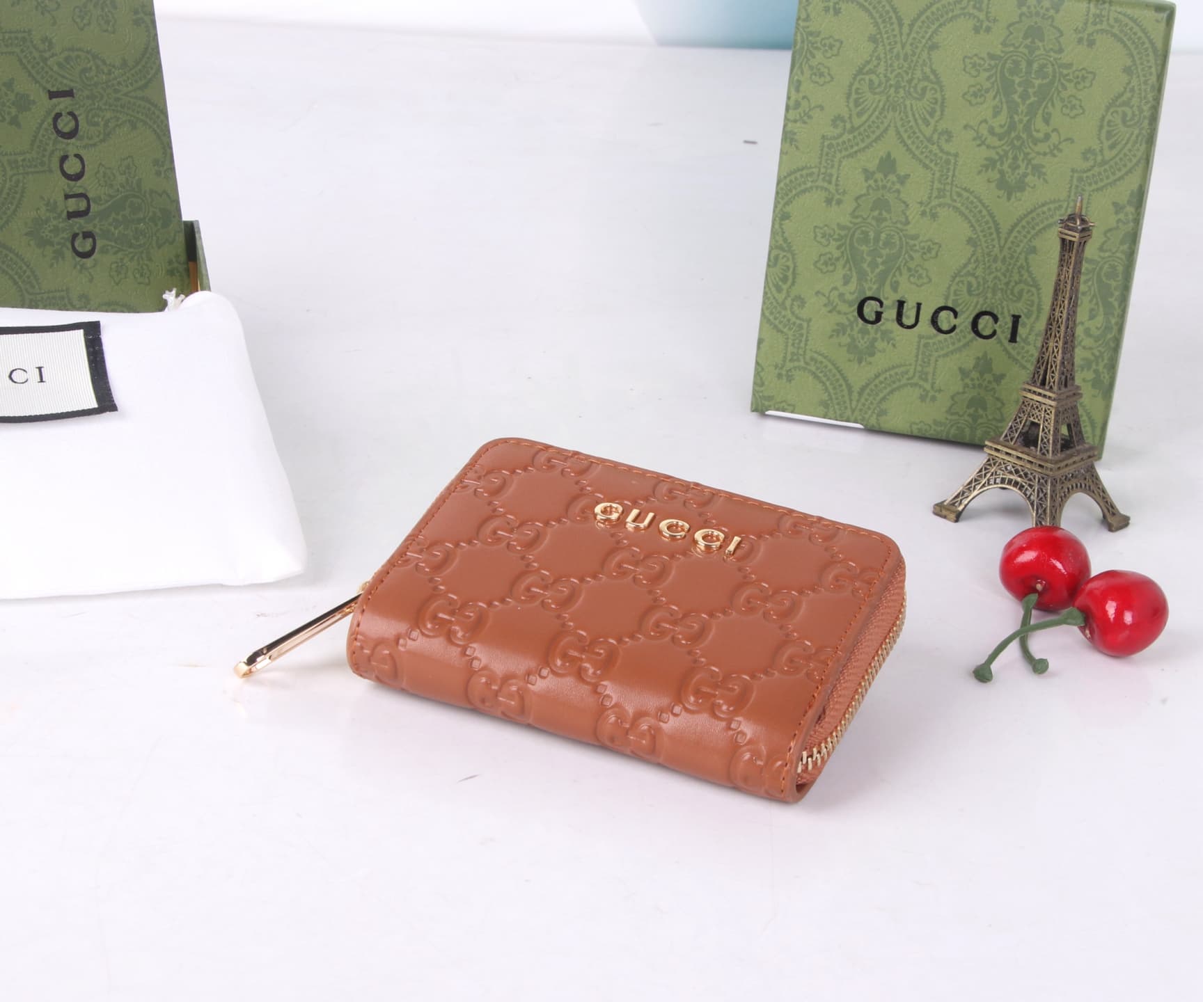 Gucci Black Product SG204