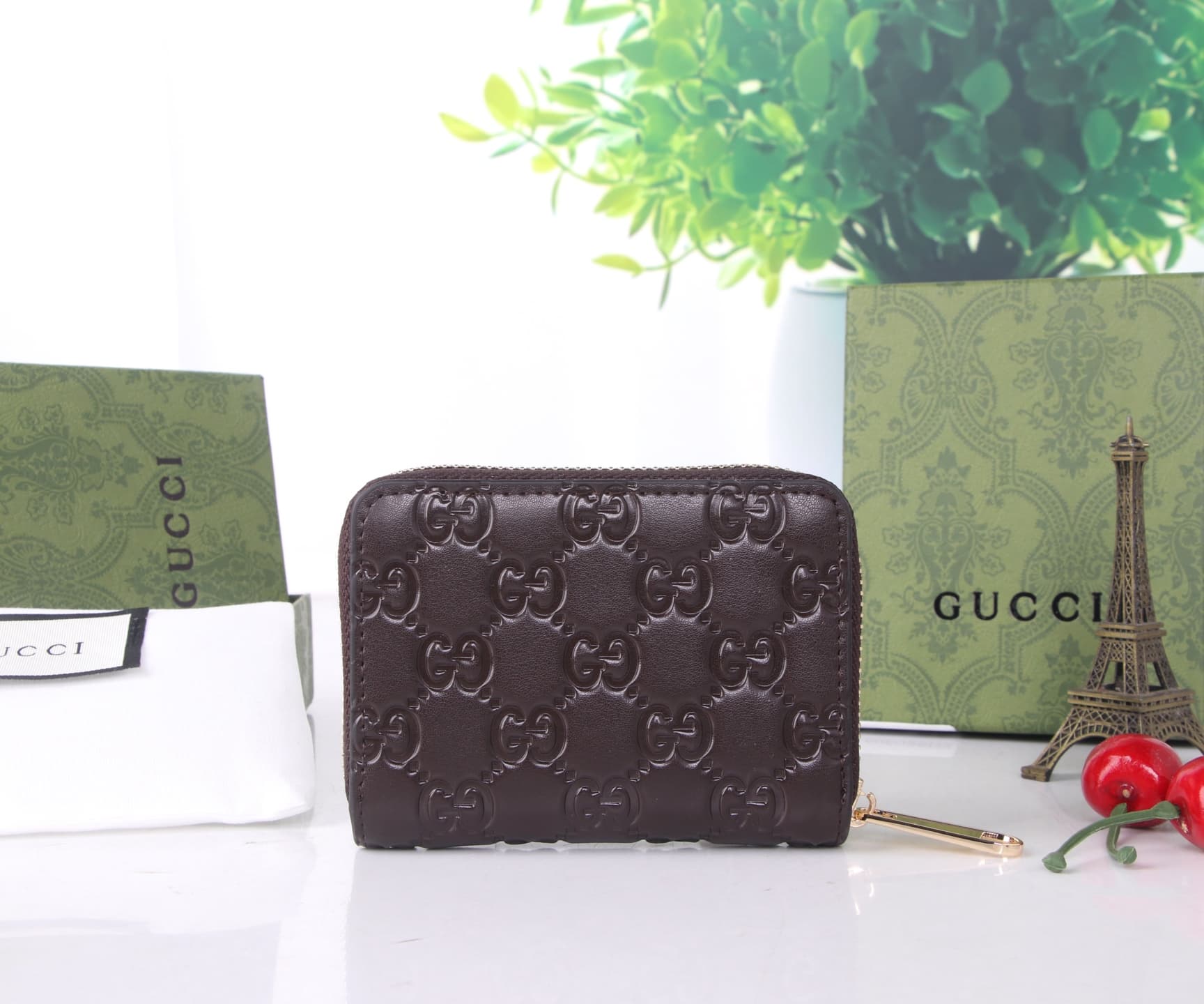 Gucci Black Product SG204