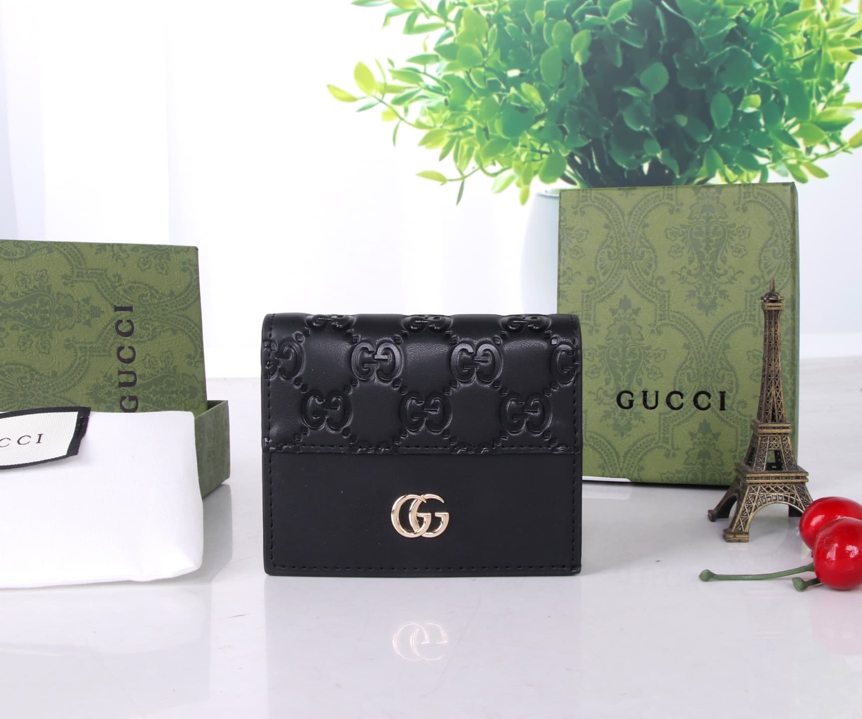 Gucci Black Wallet SG207