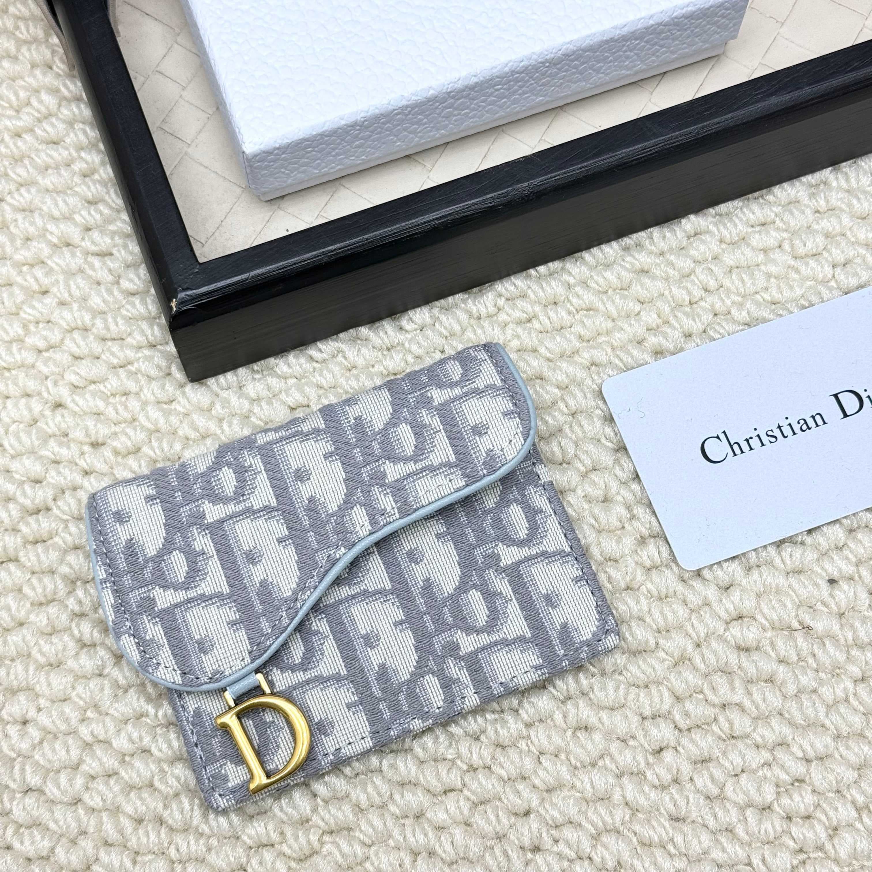 Dior Gold Wallet card