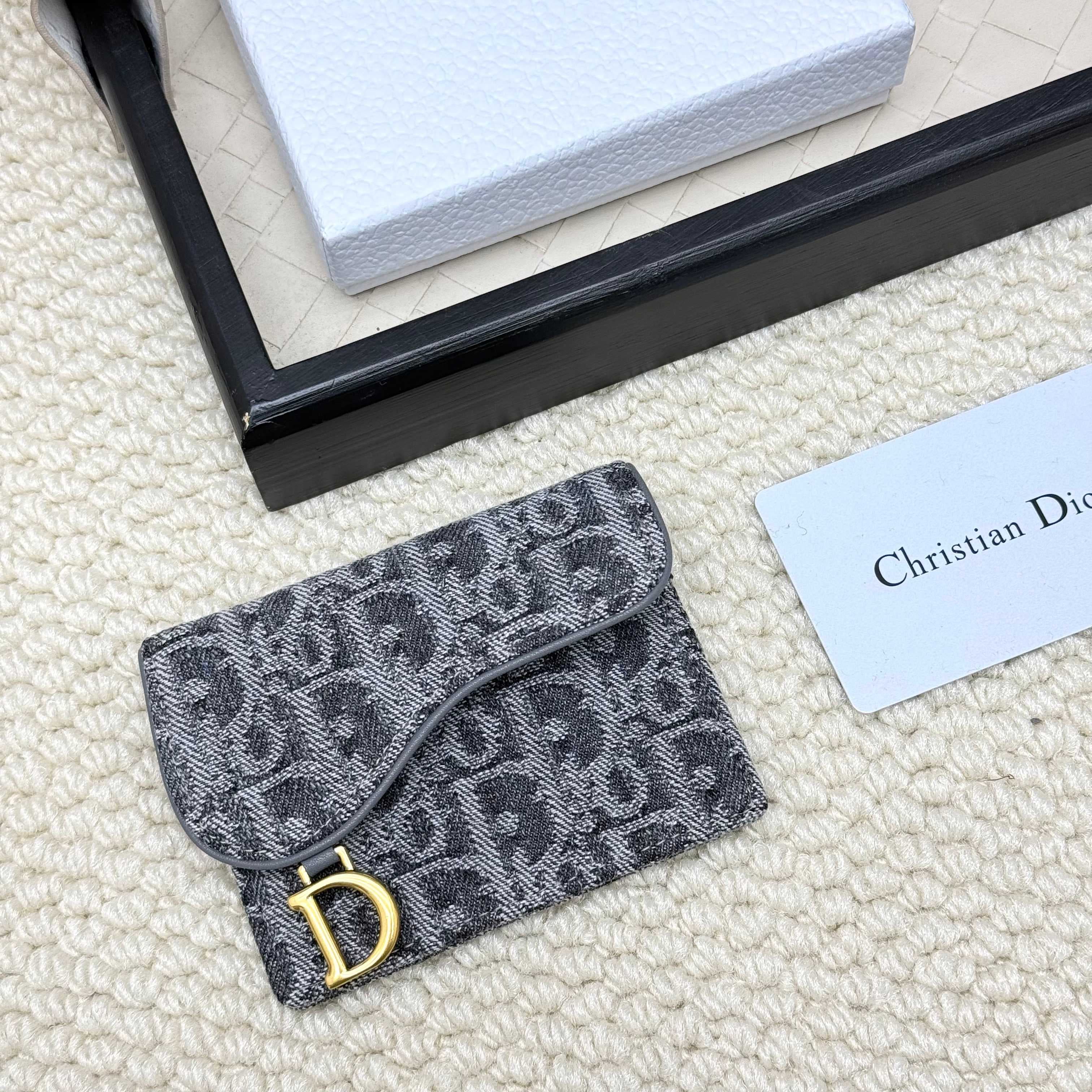 Dior Gold Wallet card