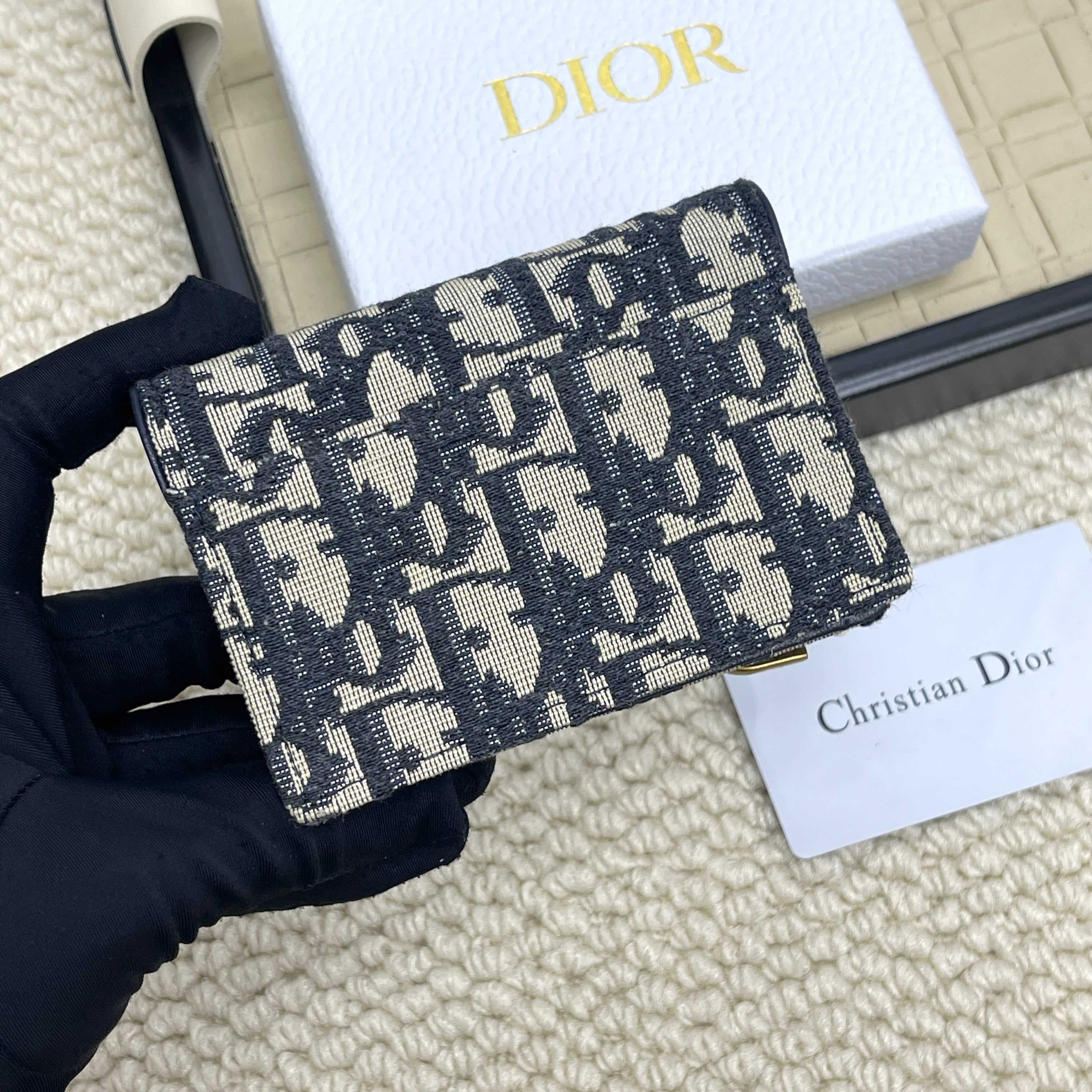 Dior Gold Wallet 5611