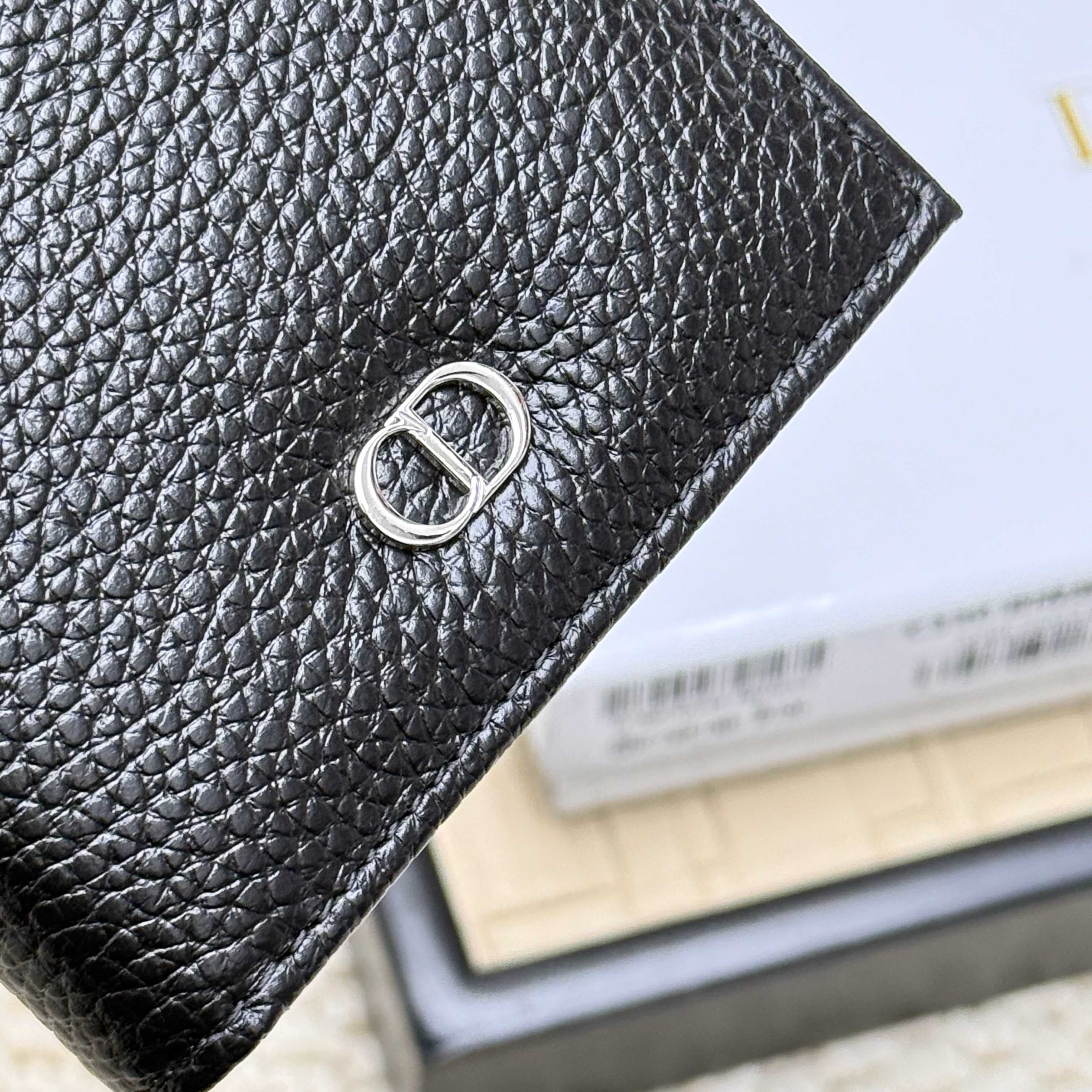 Dior Black Wallet C330