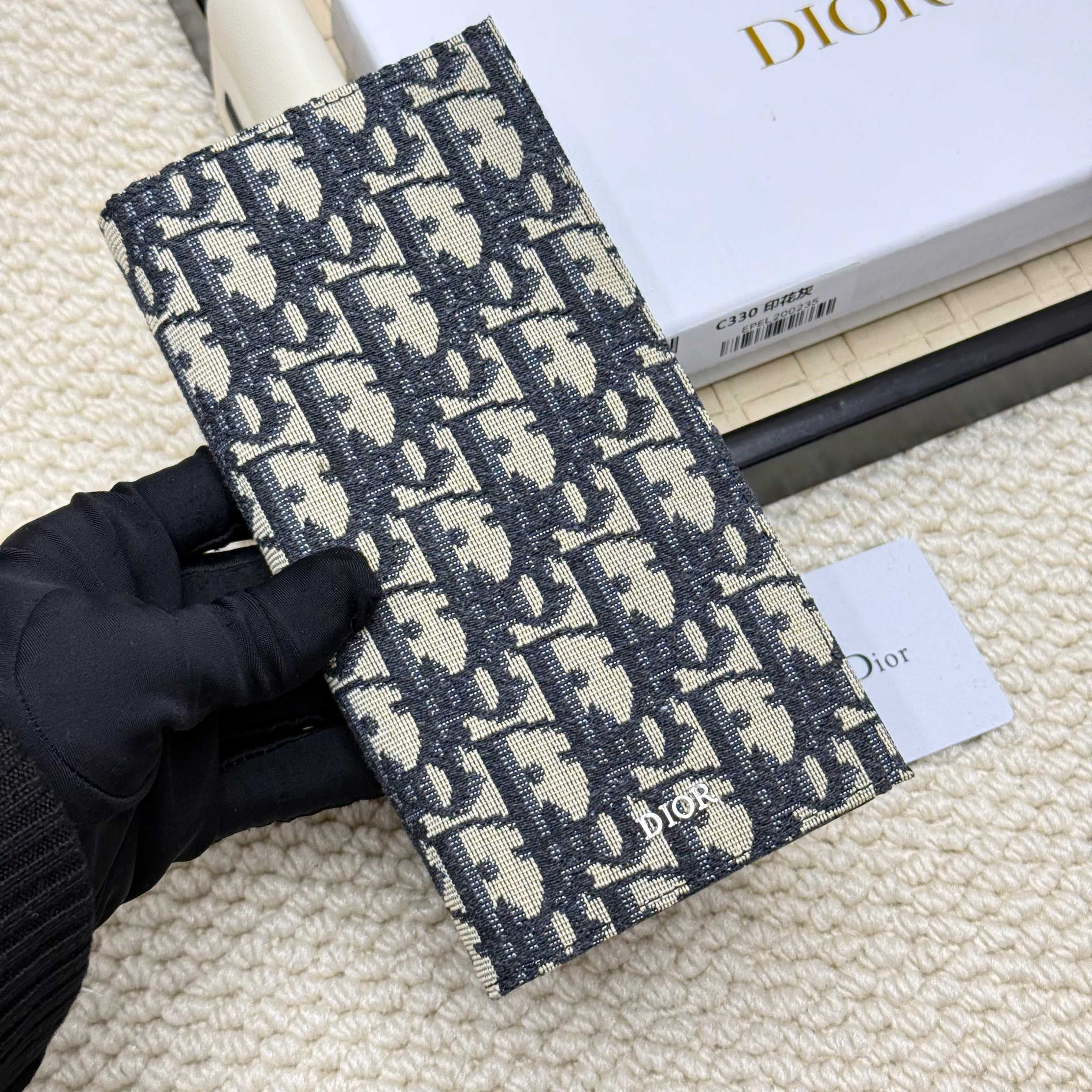 Dior Black Wallet C330
