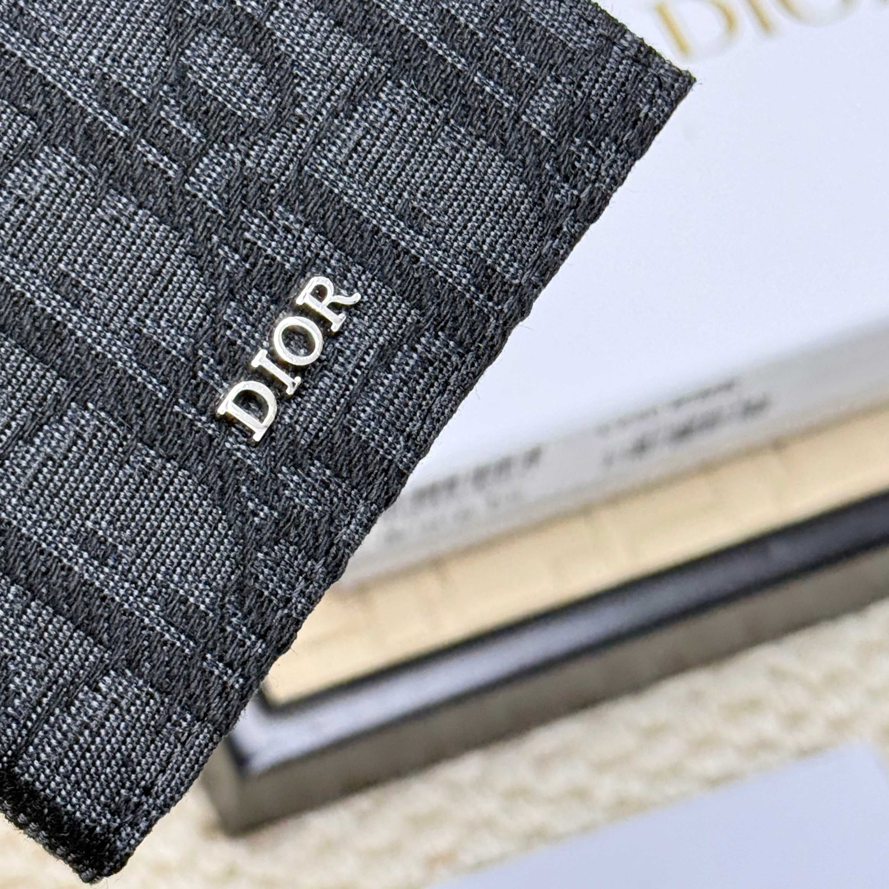 Dior Black Wallet C330