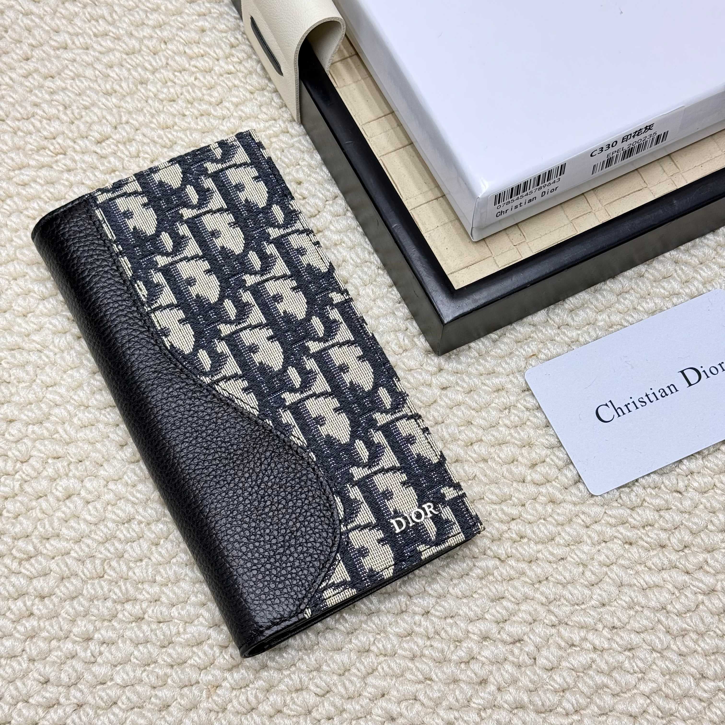 Dior Black Wallet C330