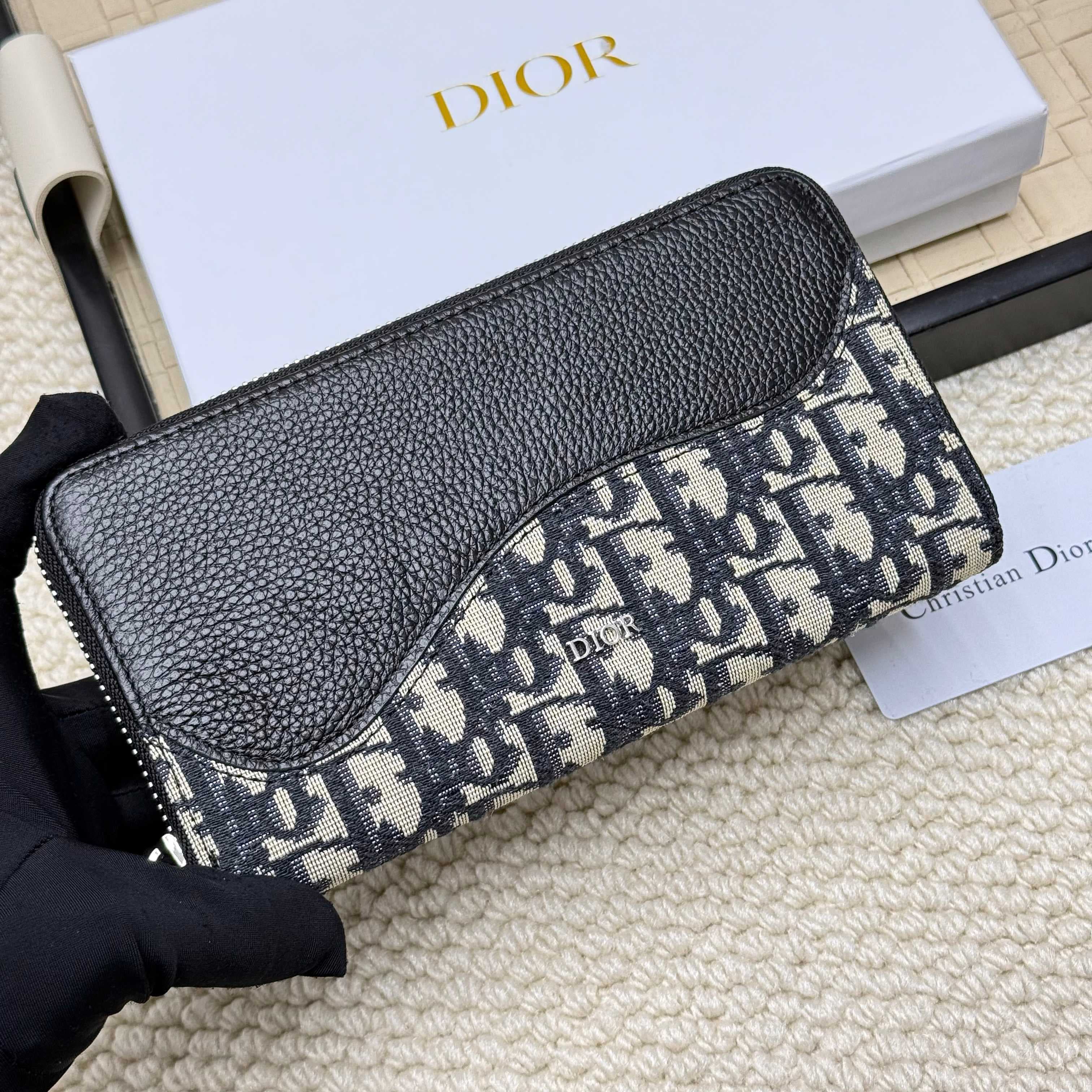 Dior Black Wallet C315