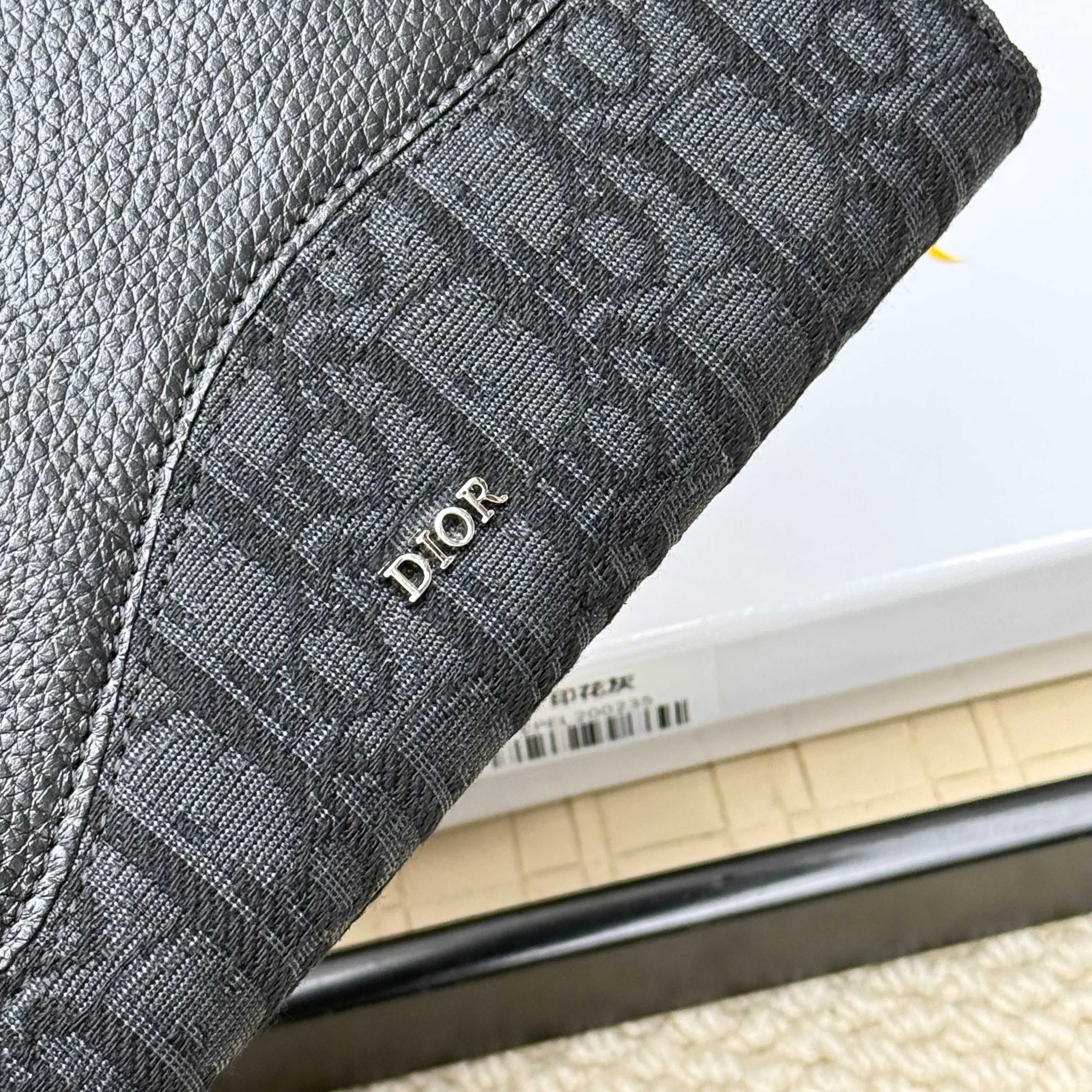 Dior Black Wallet C315