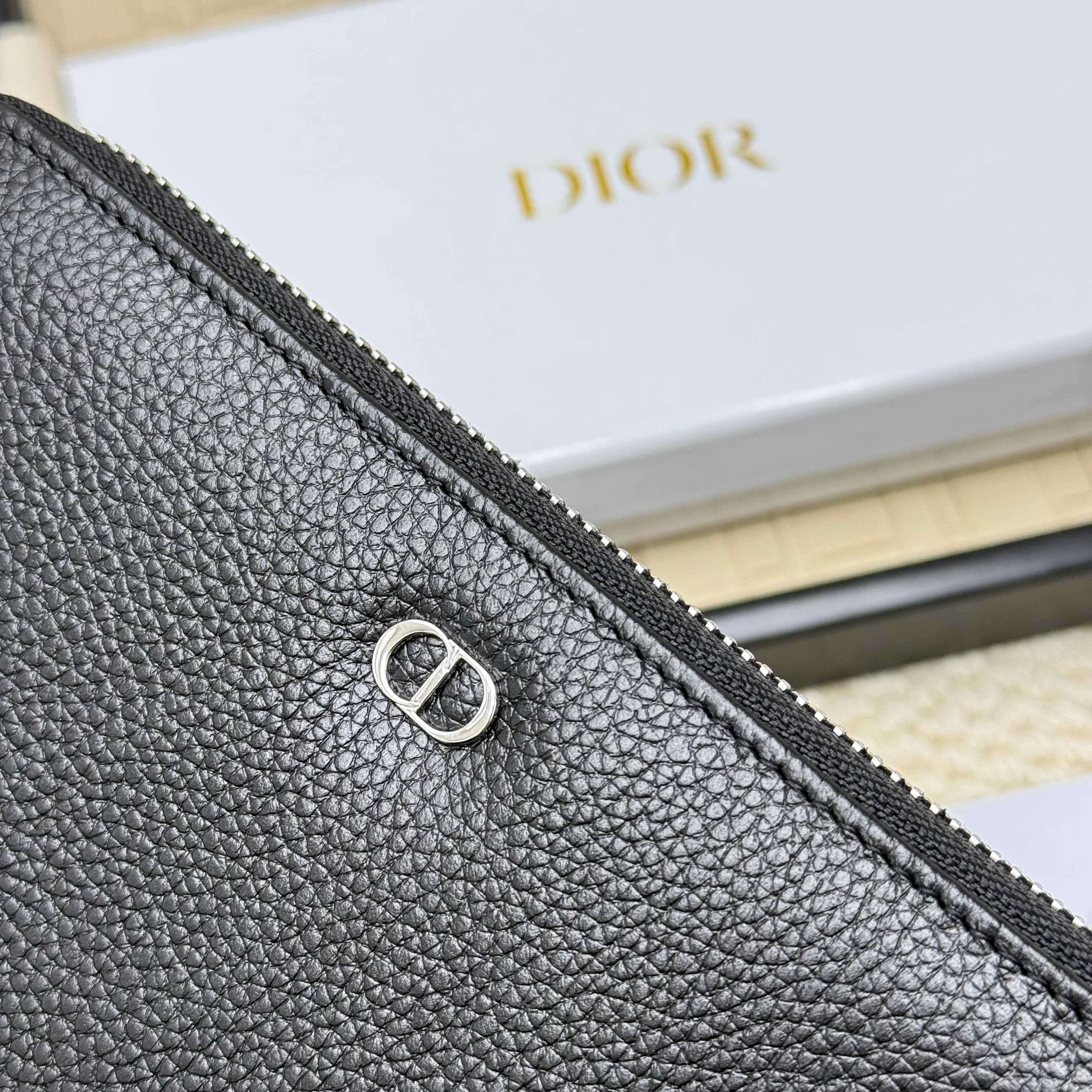 Dior Black Wallet C315