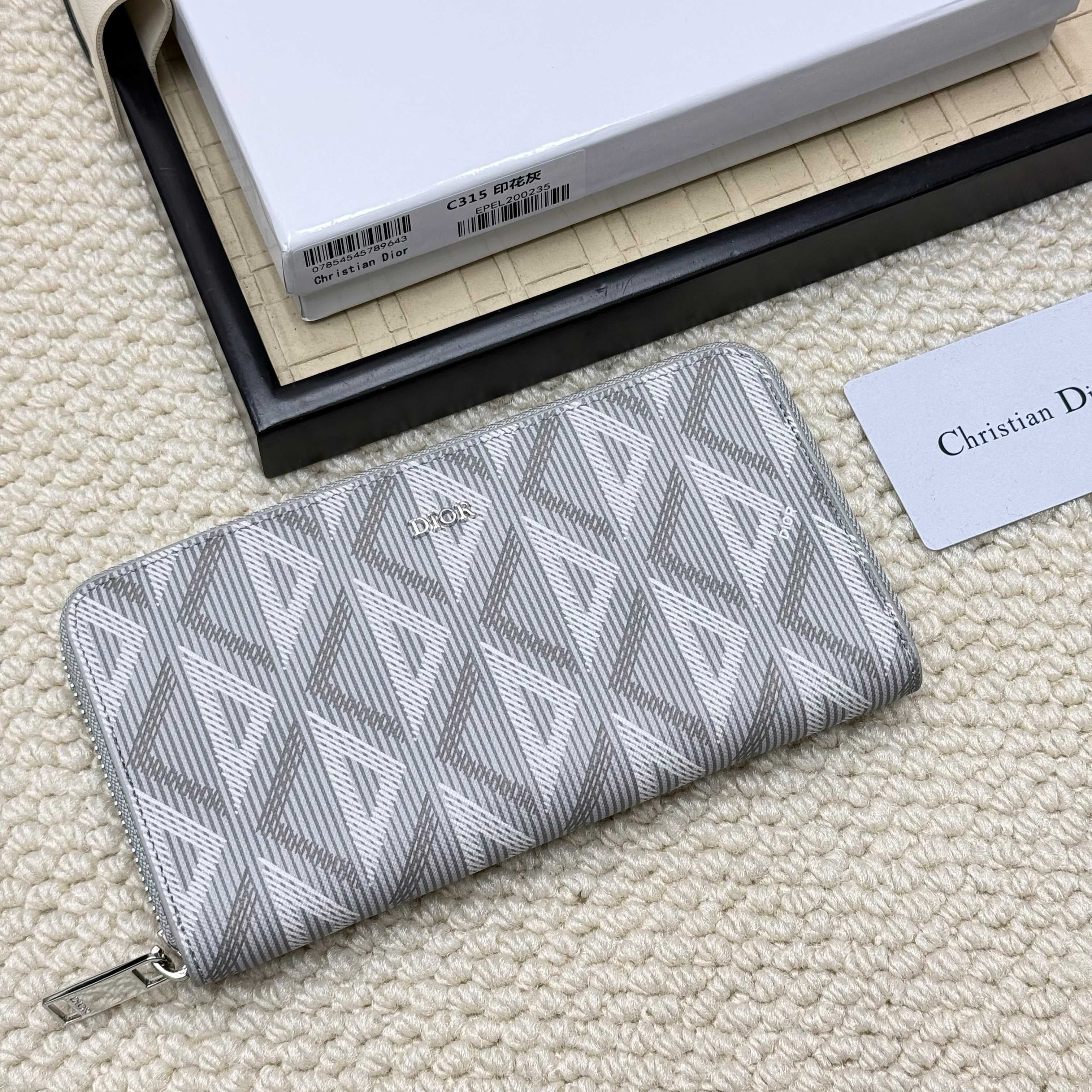 Dior Black Wallet C315