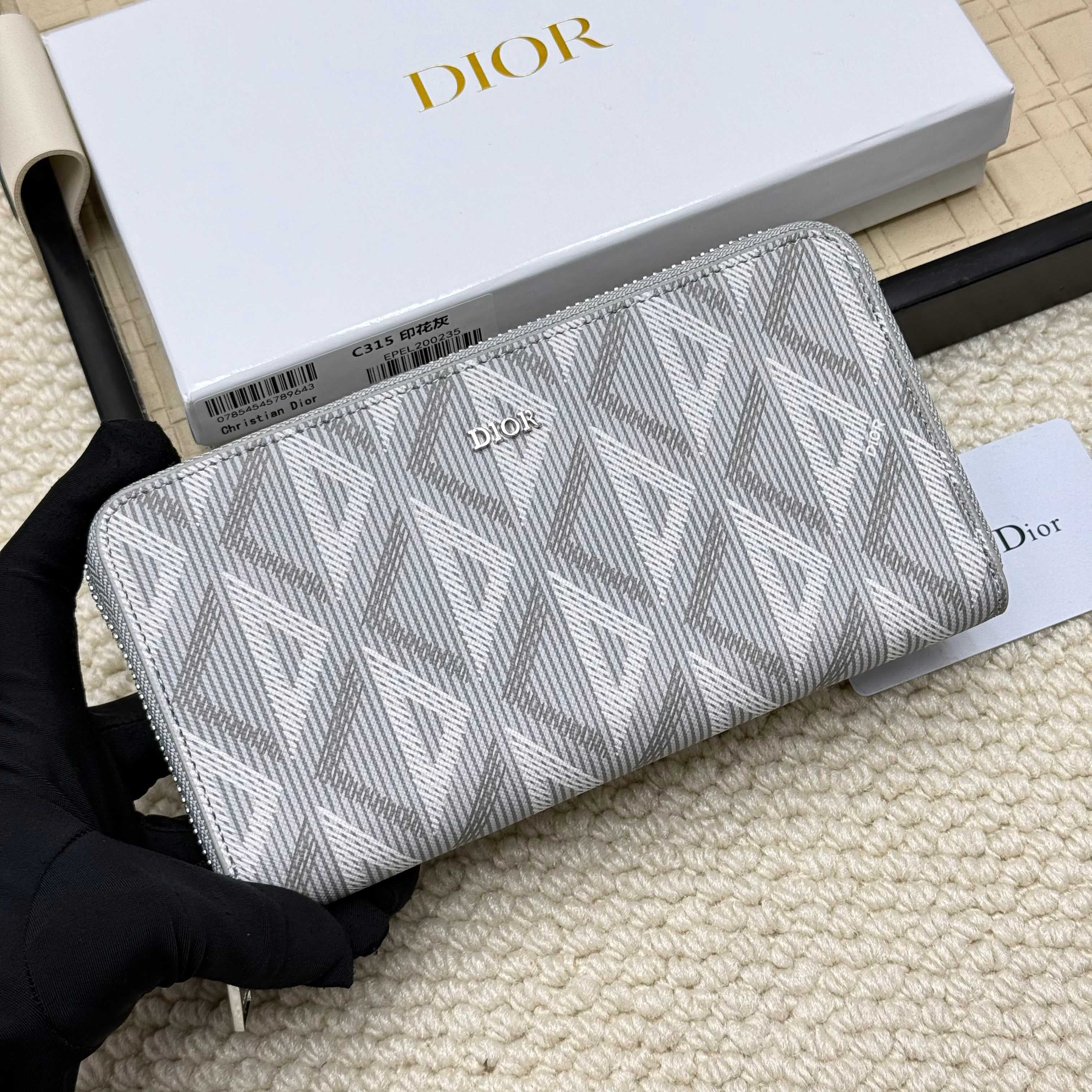 Dior Black Wallet C315