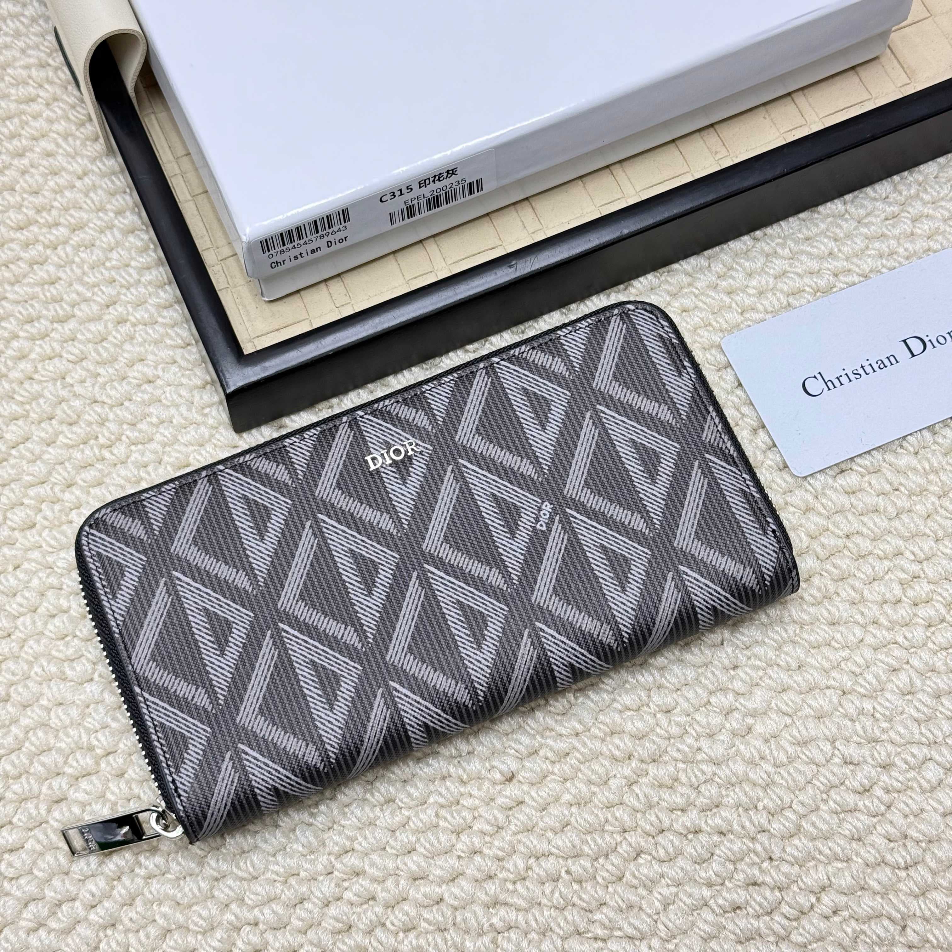 Dior Black Wallet C315